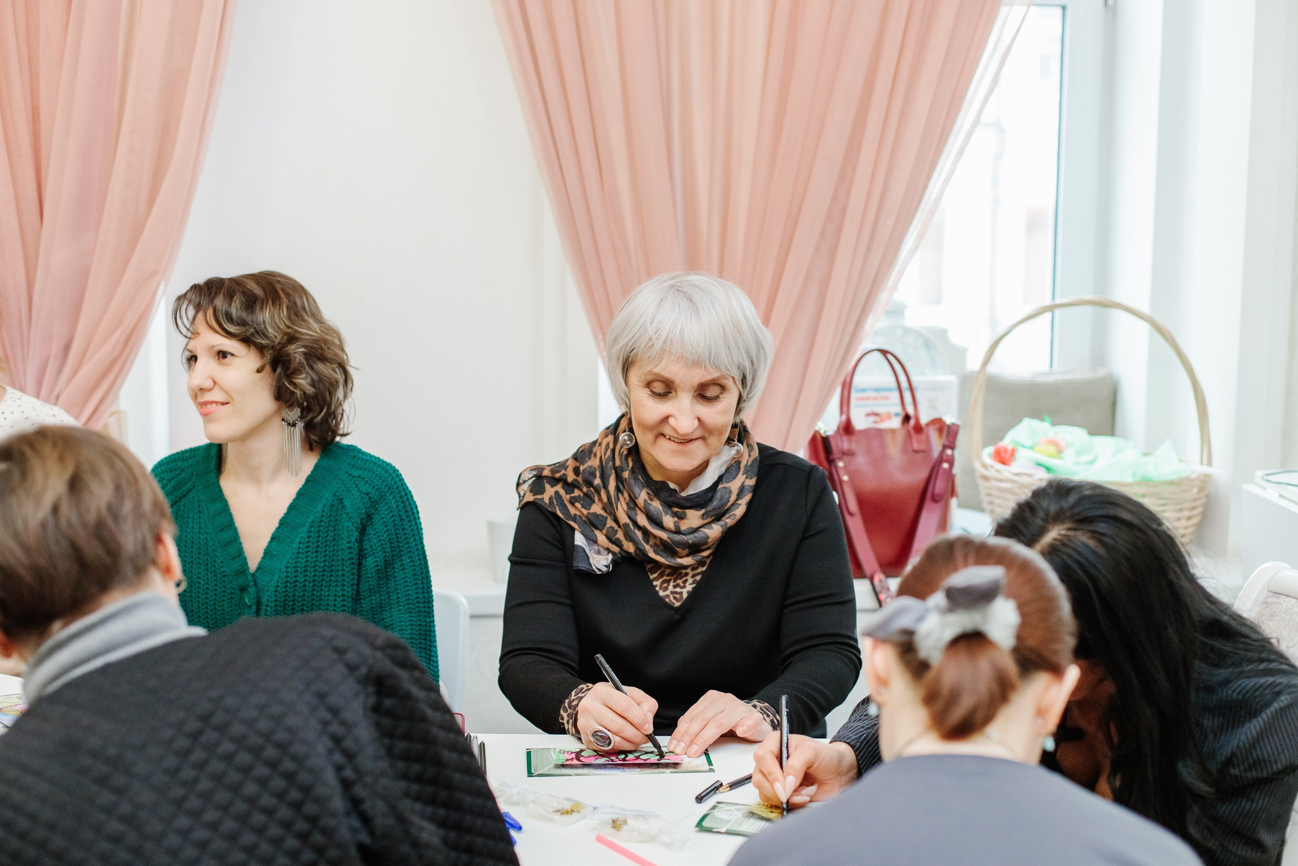 Нейро-нетворкинг. Контентный фотограф в Перми Натали Кытманова