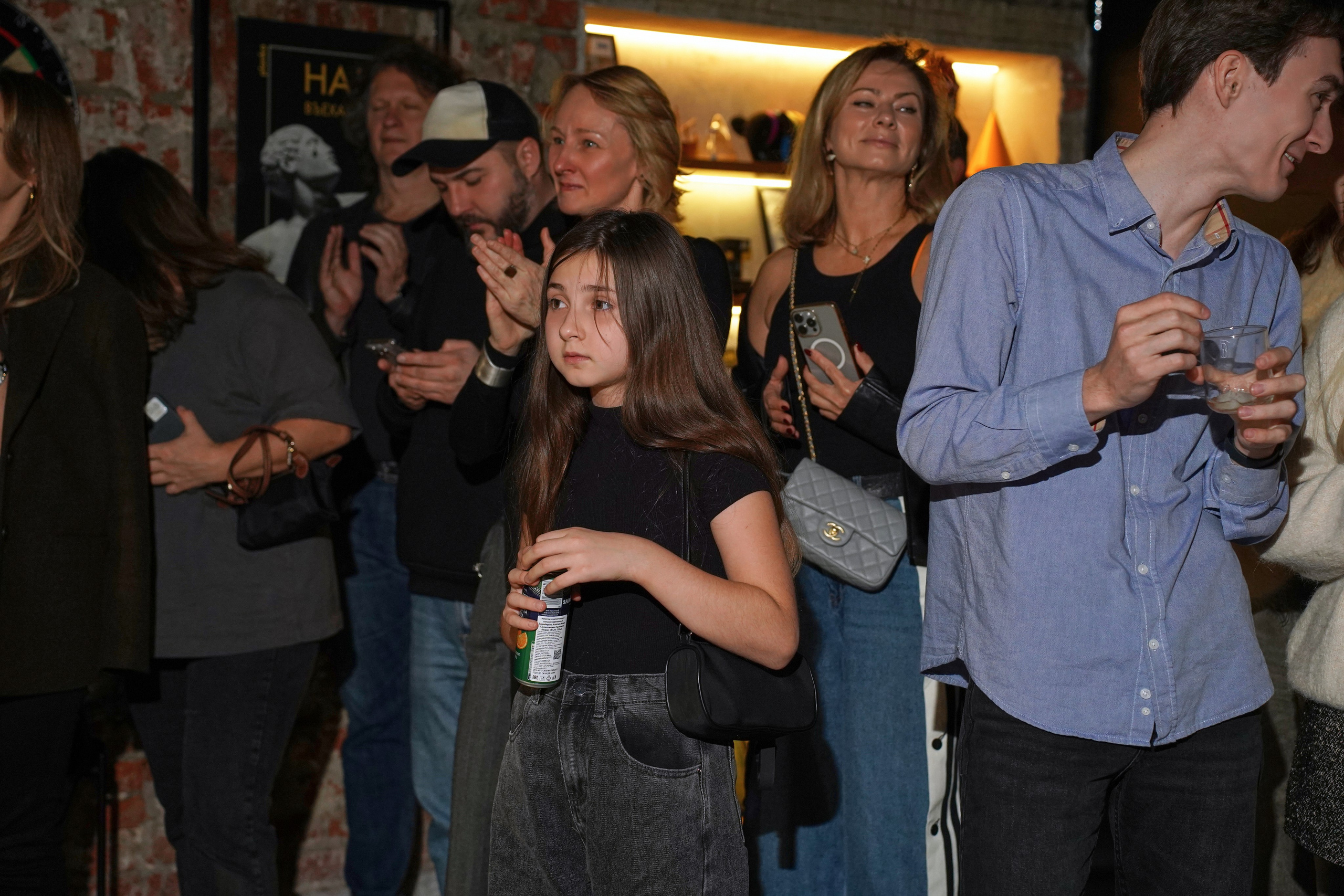 Концерт кавер группы. Фотограф