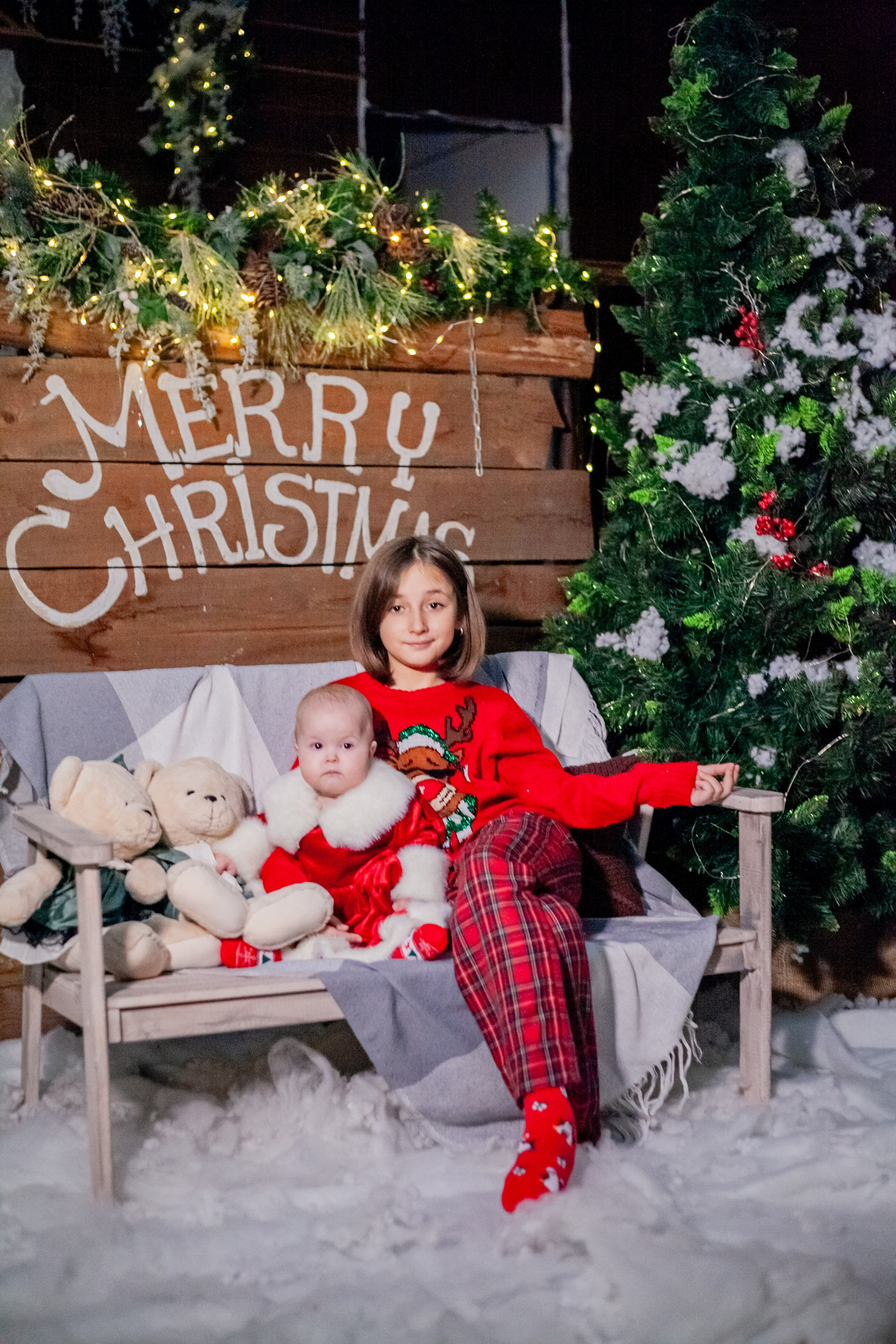 Ульяна и ее семья новый год 2024. Свадебный и семейный фотограф в Армавире