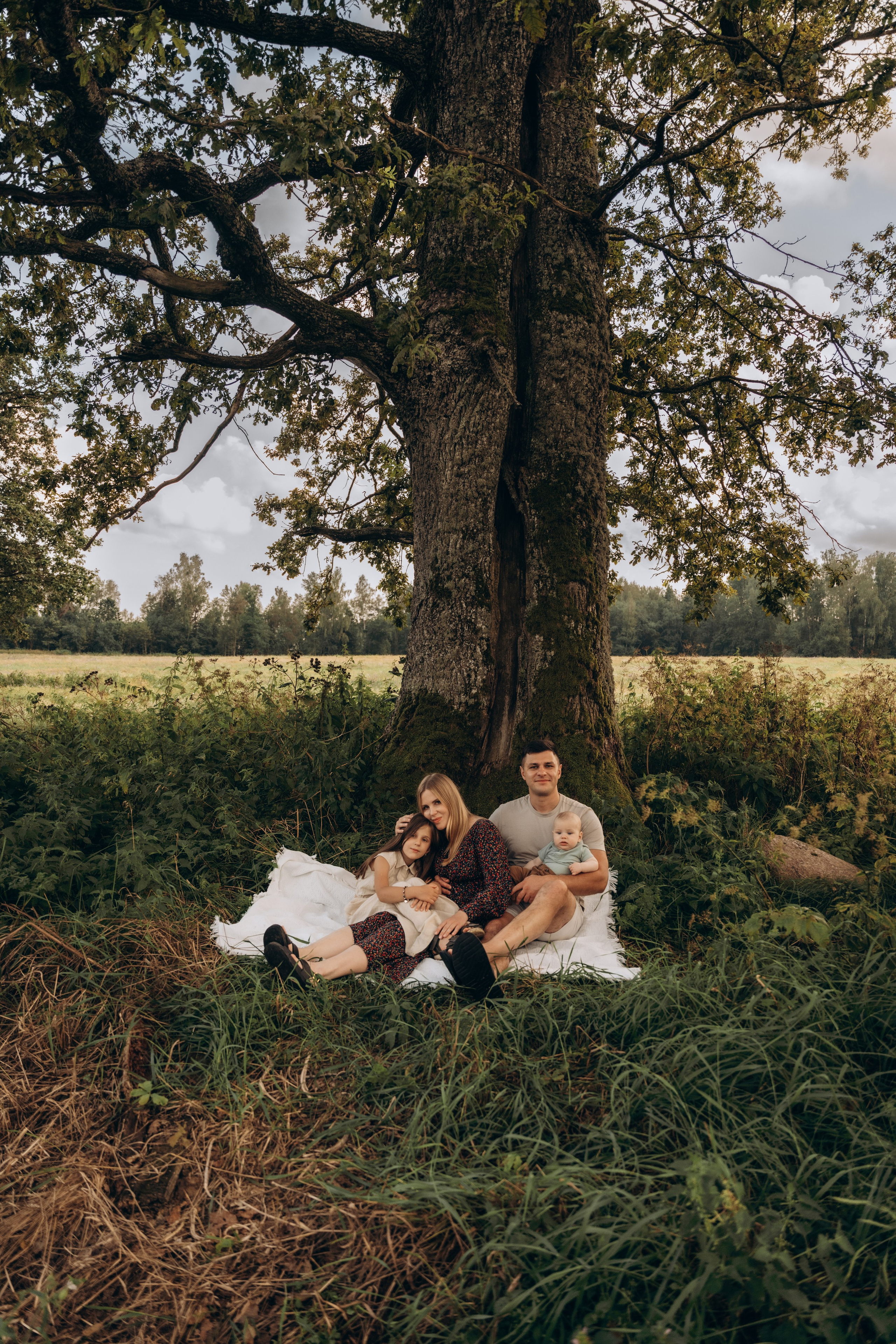 Оля, Женя, Роза и Федя. Фотограф Мария Миллс | Минск