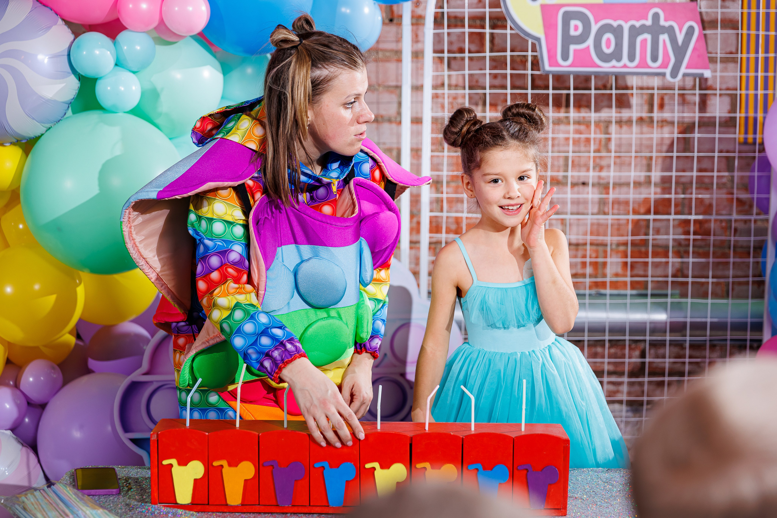 День рождения Насти «Pop-it». Семейный и детский фотограф Комина Елена, Власиха, Одинцово