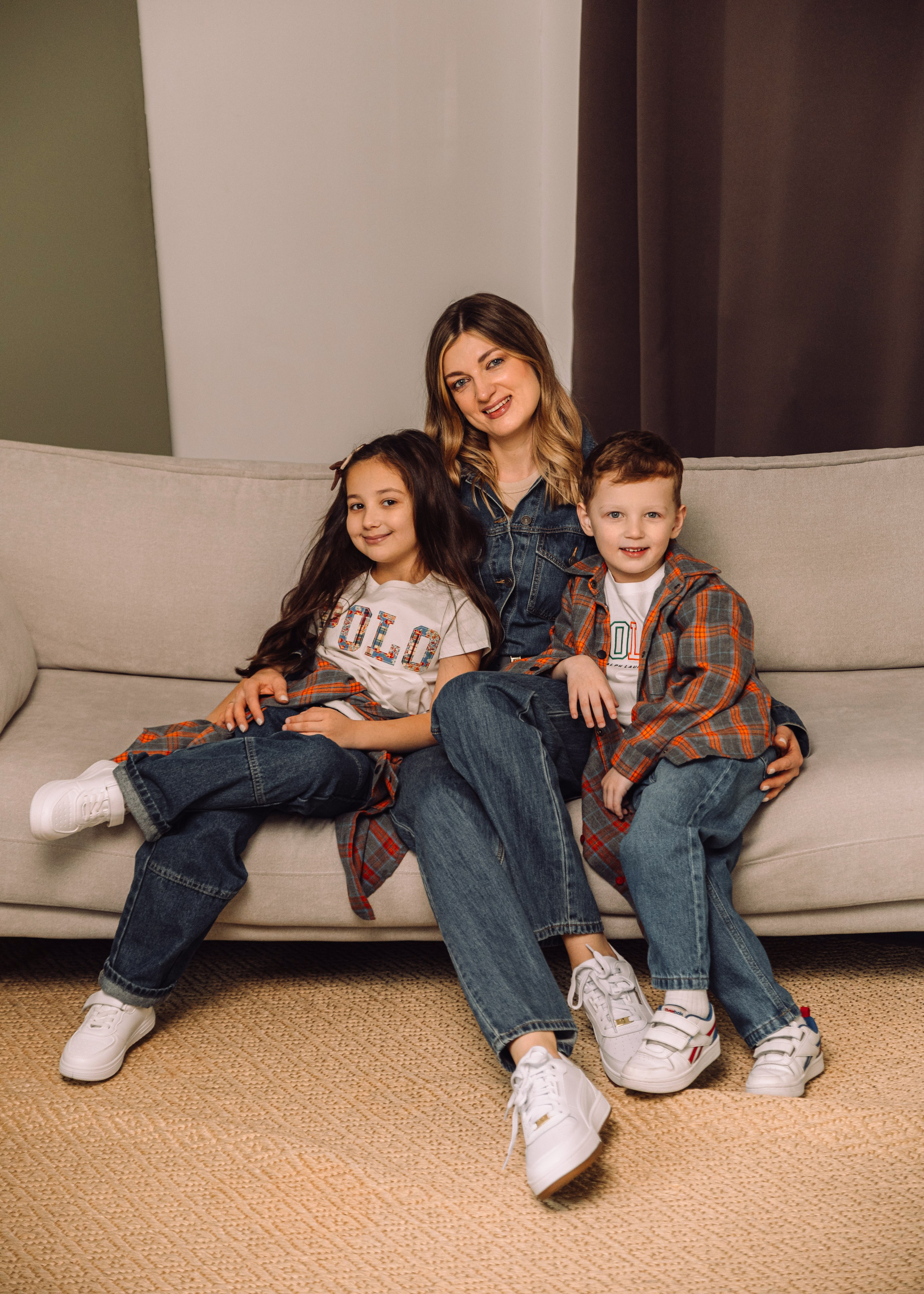 Елена, Лиана и Артем. Семейный фотограф В Москве Александра Дейкун