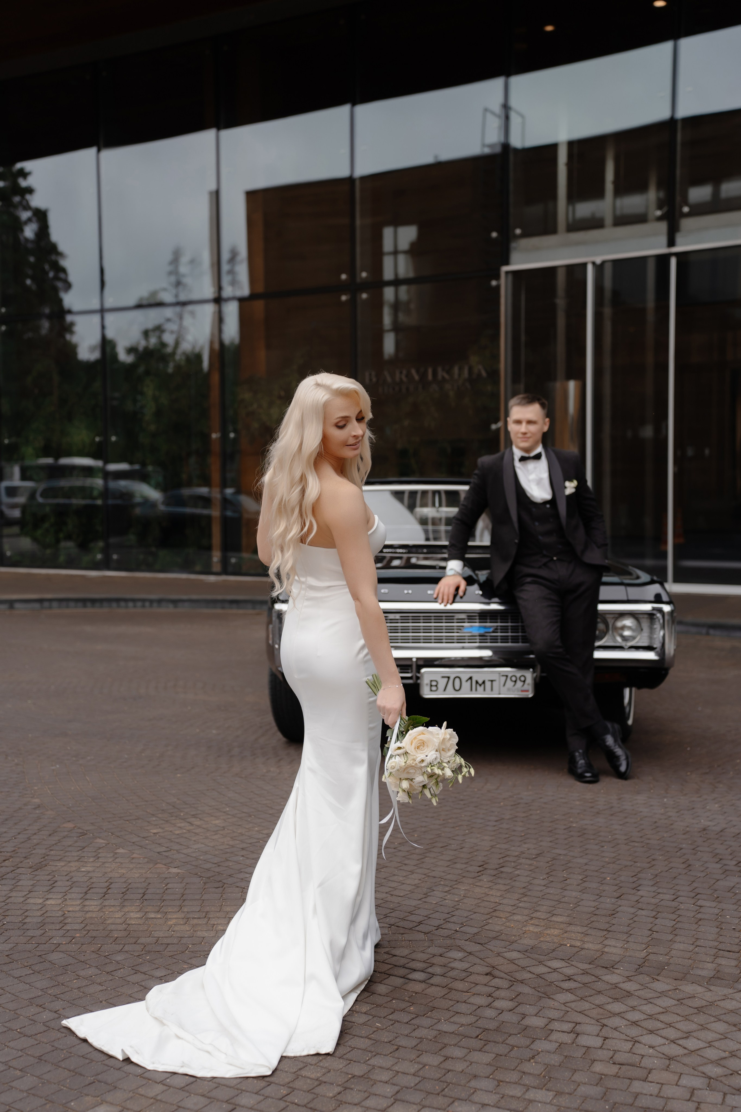 Свадебная фотосессия в Barvikha Luxury Village. Свадебный и семейный фотограф в Москве Светлана Зоткина