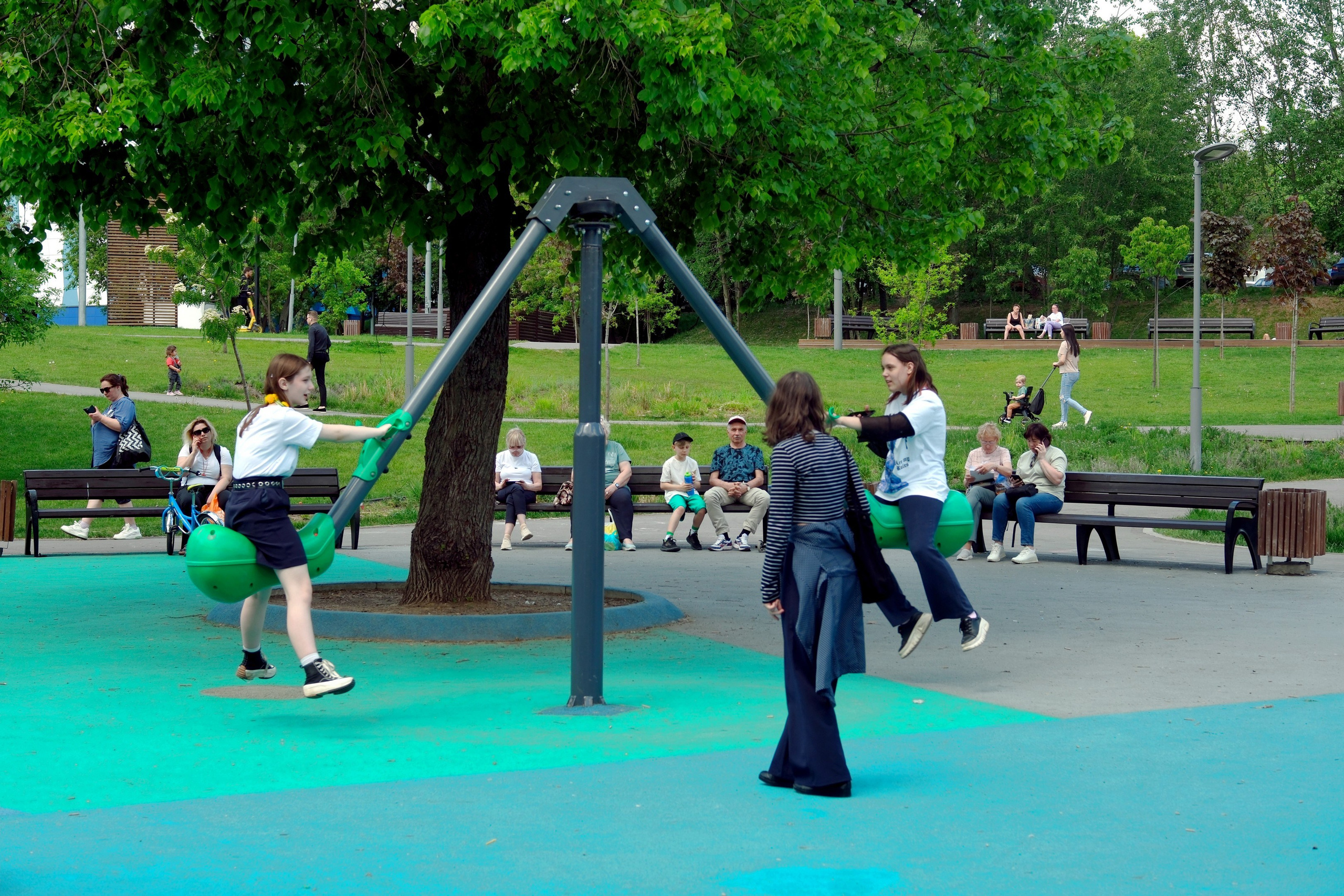 Кировоградские каскадные пруды 2024. Улица, люди, жизнь…