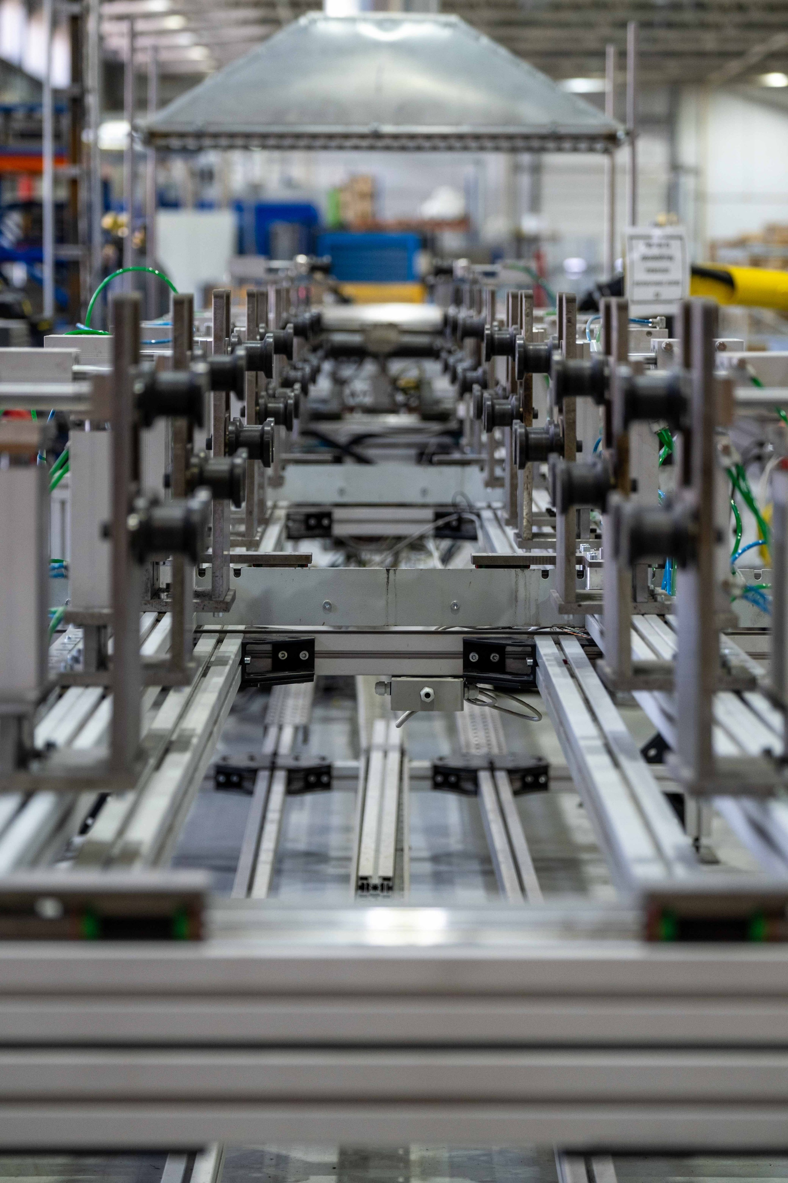 IEK — торжественное открытие производственного цеха. Фото тур