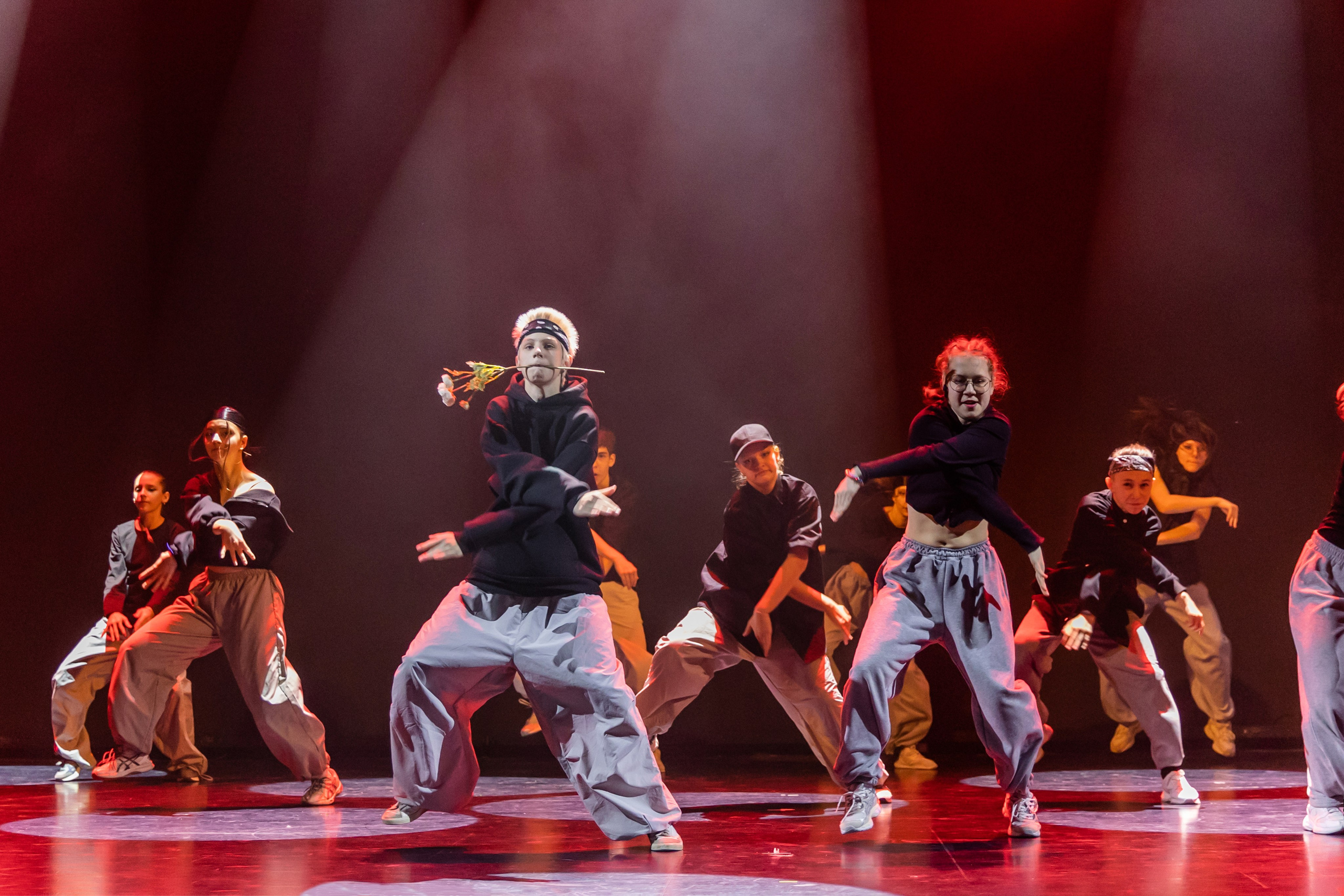 ВЕЧЕР СОВРЕМЕННОЙ ХОРЕОГРАФИИ-2025. Главная