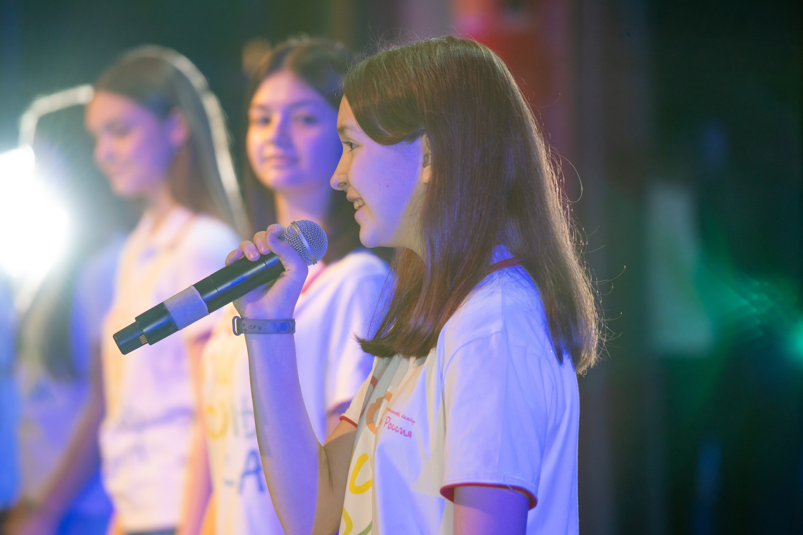 Съёмка концерта для Домисольки, большой концертный зал Космос. «Студия DRONAVT`s» — видеосъёмка и фотография г. Москва