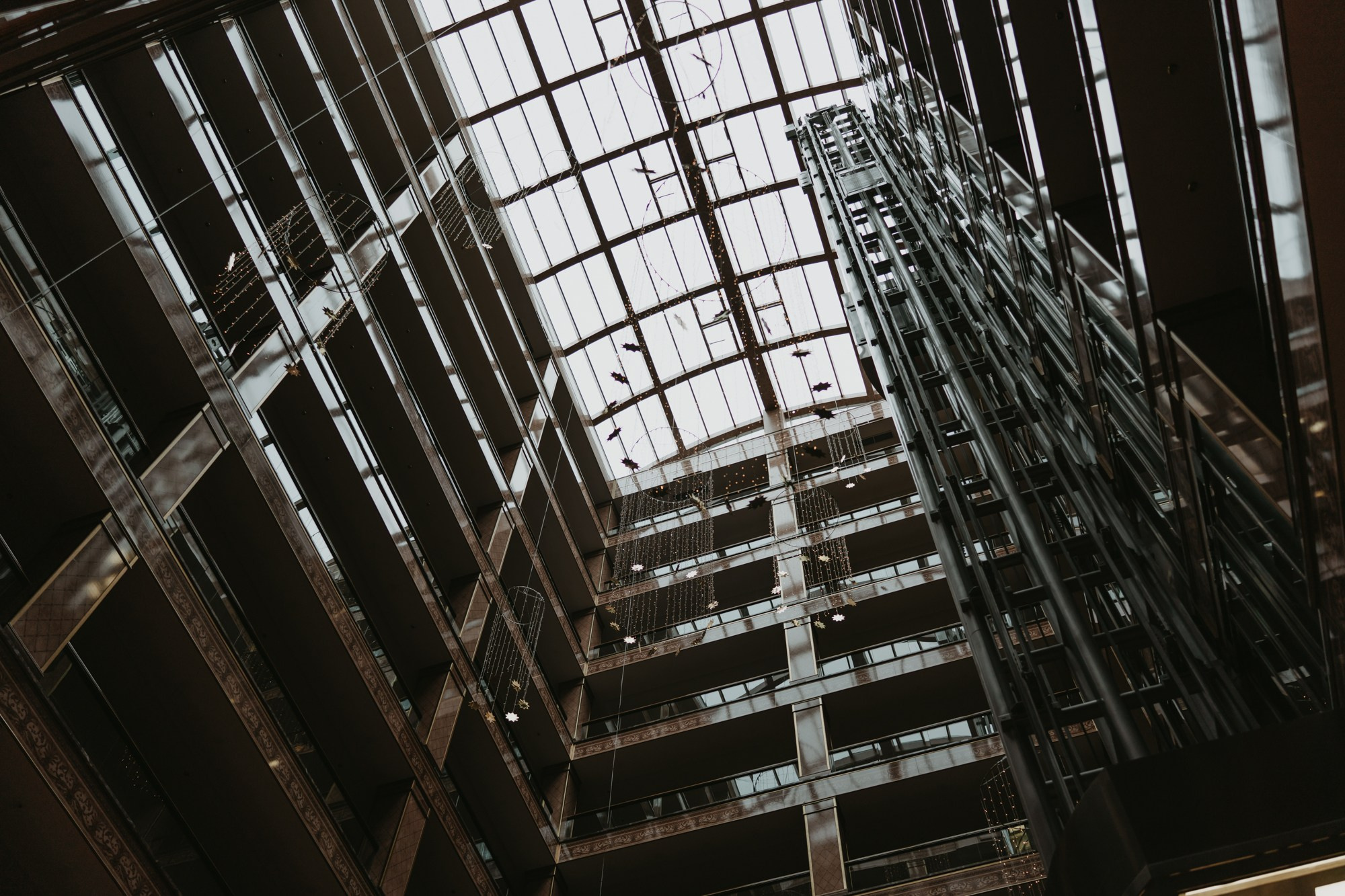 Свадебная фотосессия в отеле Royal. Свадебный и репортажный фотограф в Ярославле Евгений Сальников