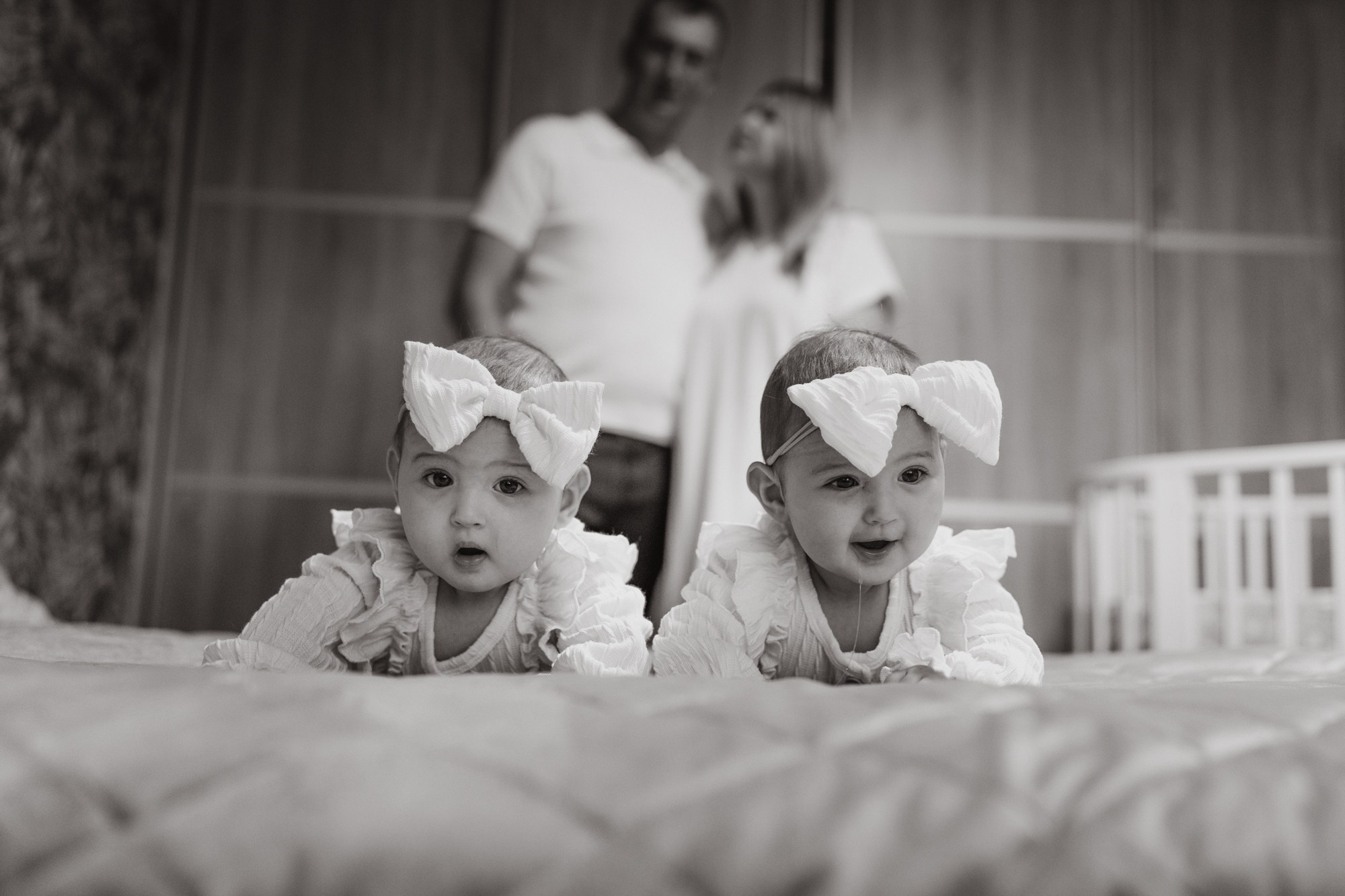 Семейная фотосессия с двойняшками в квартире. Свадебный и репортажный фотограф в Ярославле Евгений Сальников