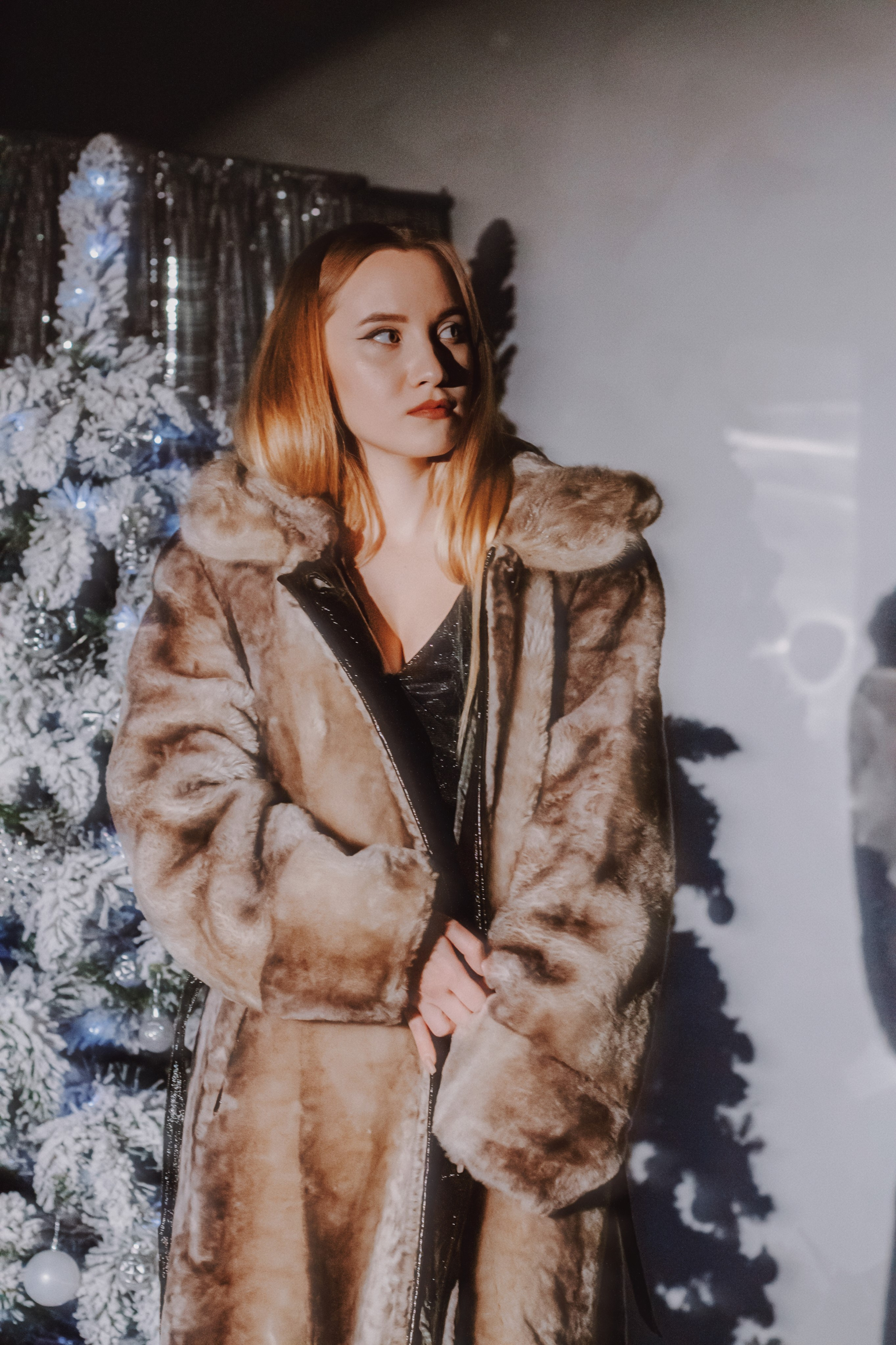 Саша и Аля. Телецентр. Аля Рашпиль. Фотограф Москва