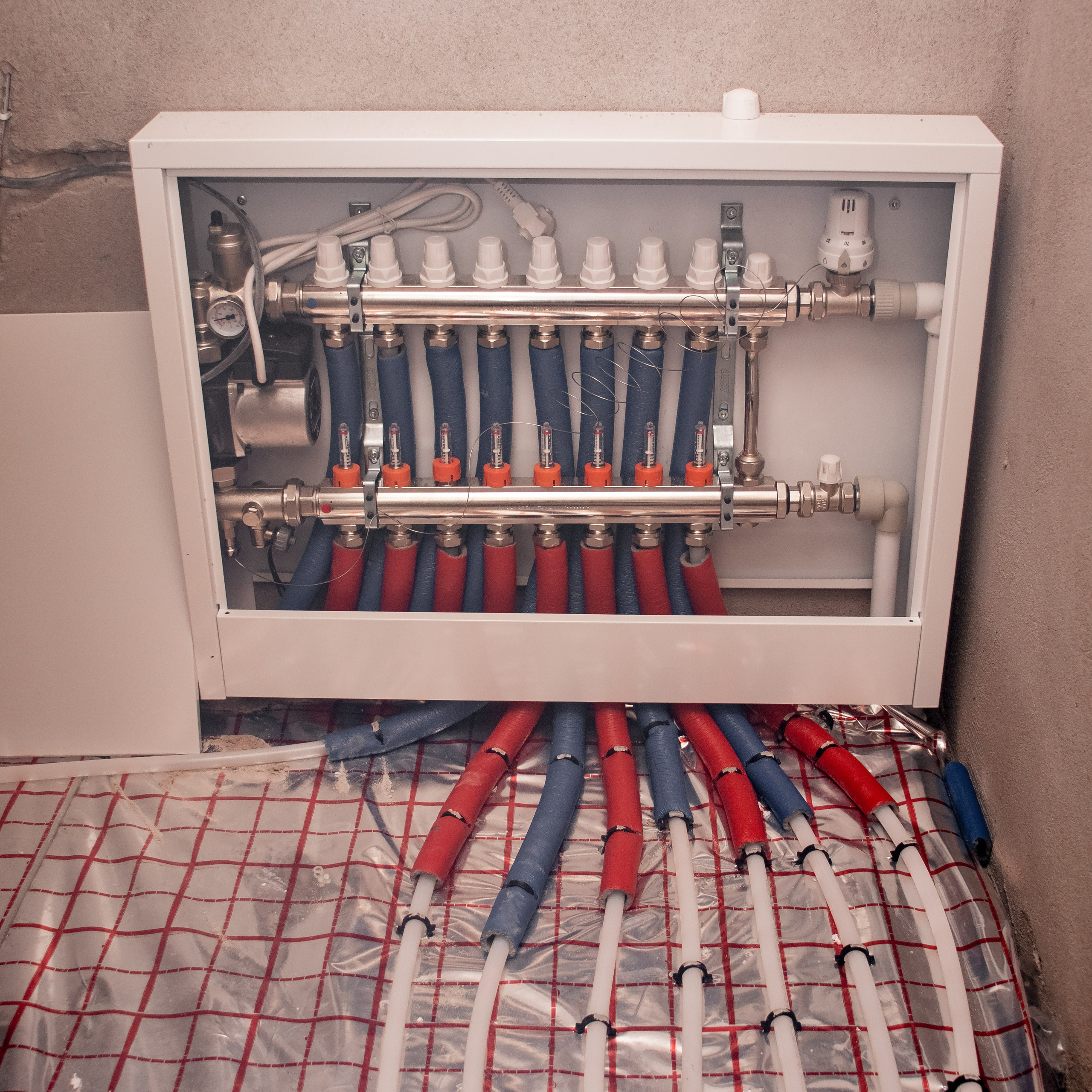 2-этажный дом г. Калининград ул. Двинская. Монтаж отопления в Калининграде | Балтийский сантехник