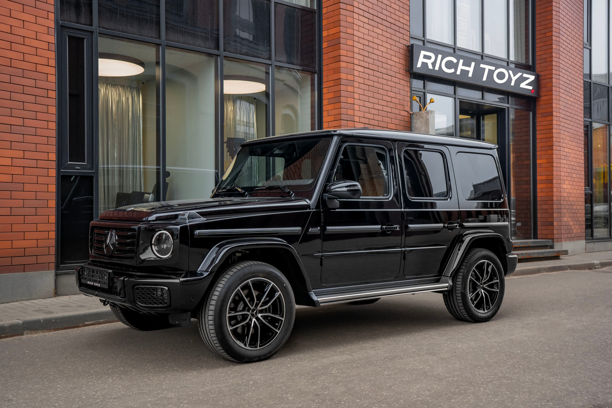 Mercedes-Benz G63