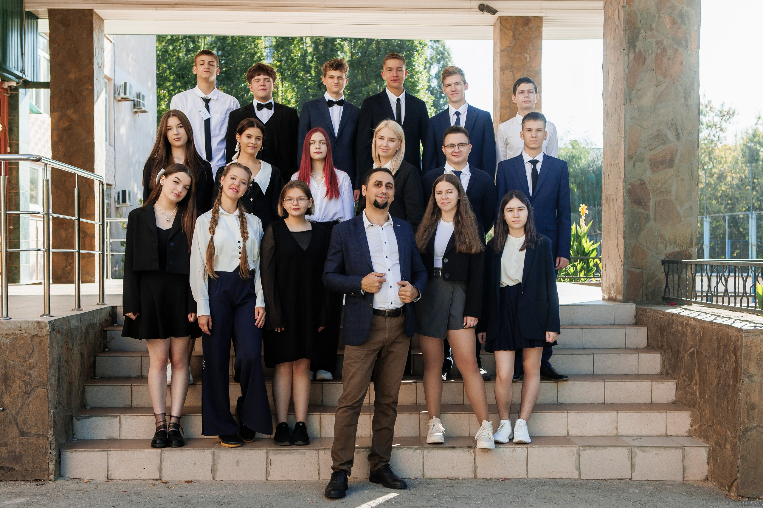 Гимназия 12 11 А 2024. Свадебный и портретный Фотограф в Липецке Дмитрий Котюков