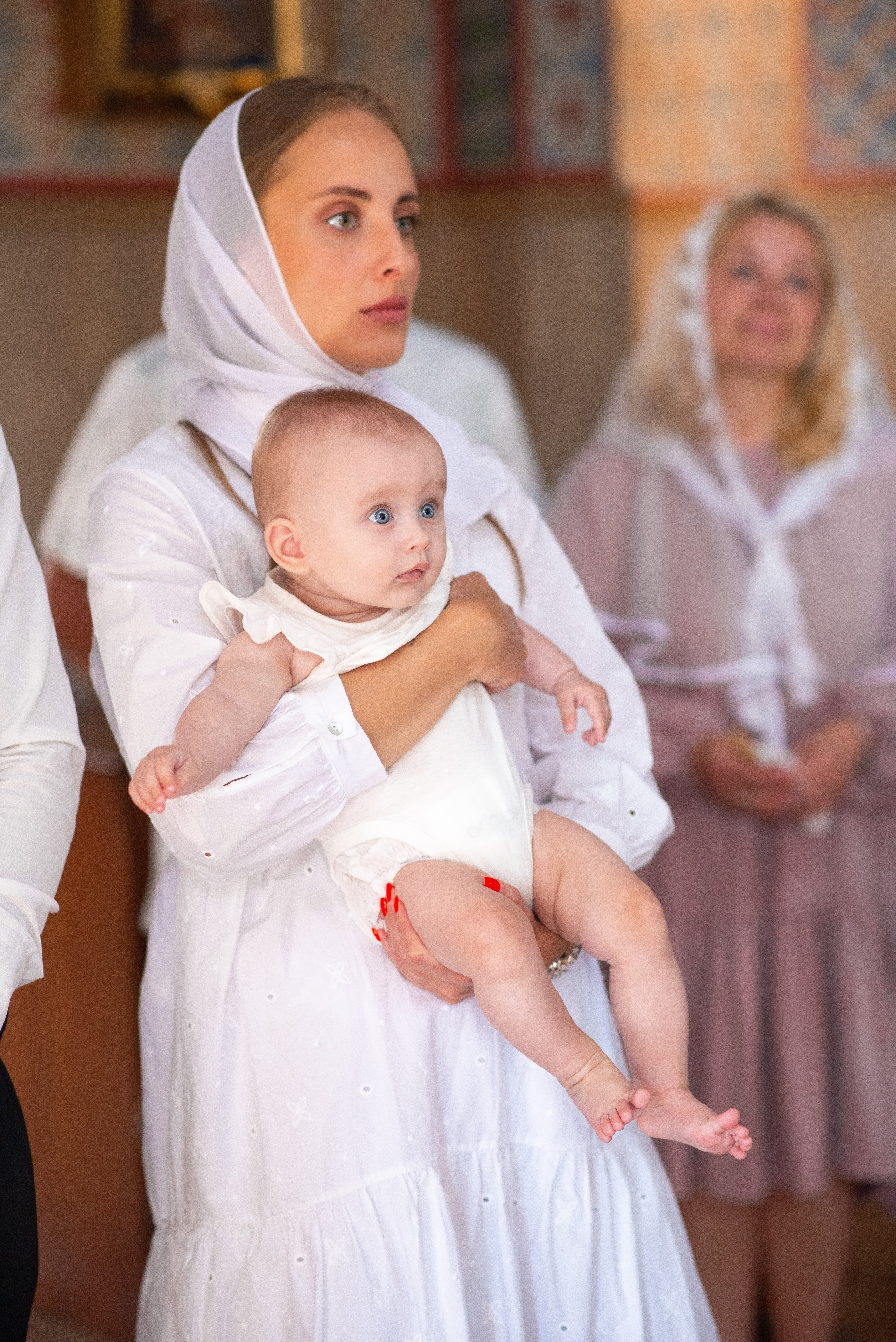 Крещение Есении в хр.Андрея Первозванного. Семейный фотограф на выписку из роддома и крещение Минск Настя Гришук