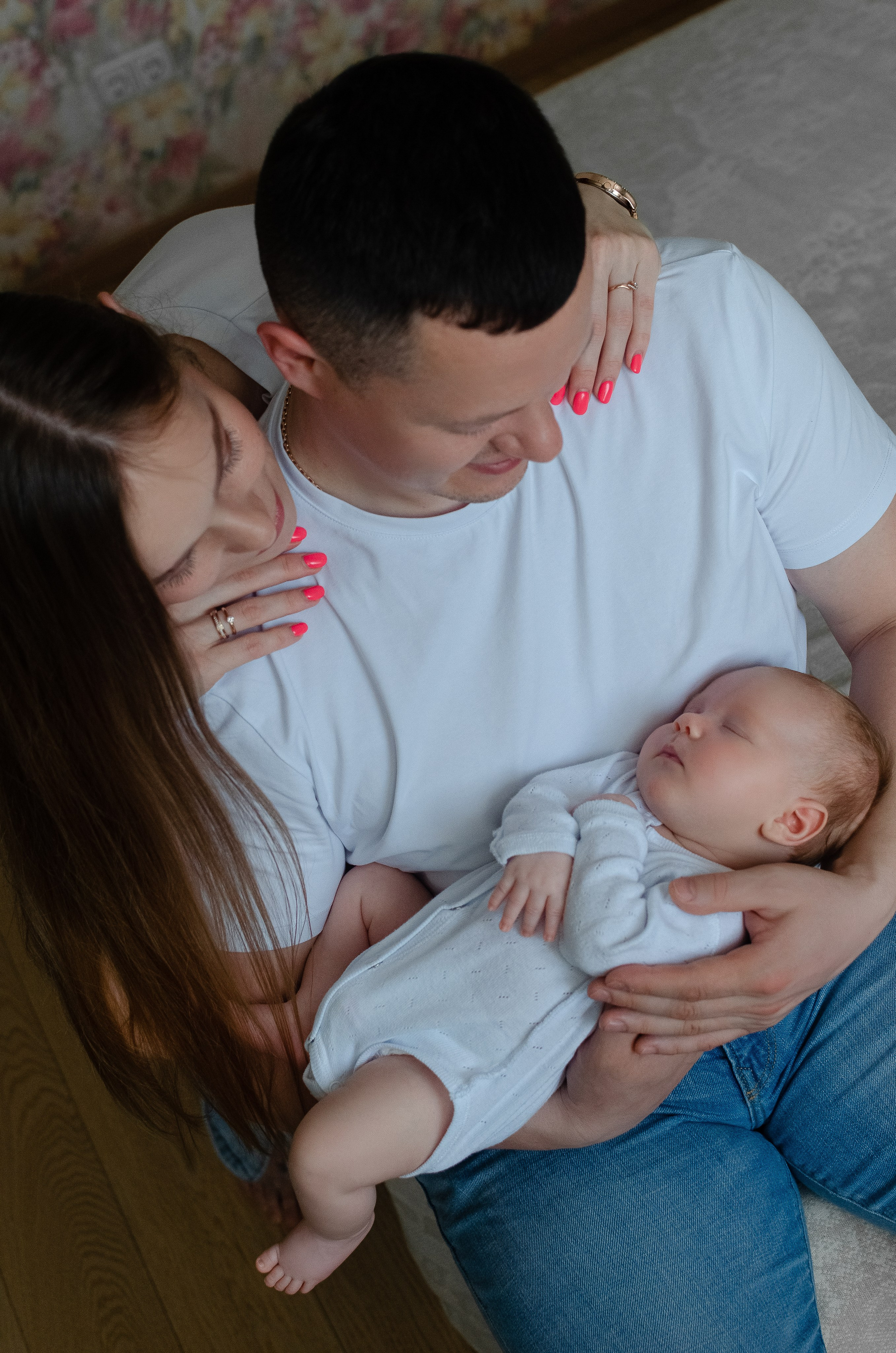 Маленькая Машенька. Семейный фотограф на выписку из роддома и крещение Минск Настя Гришук