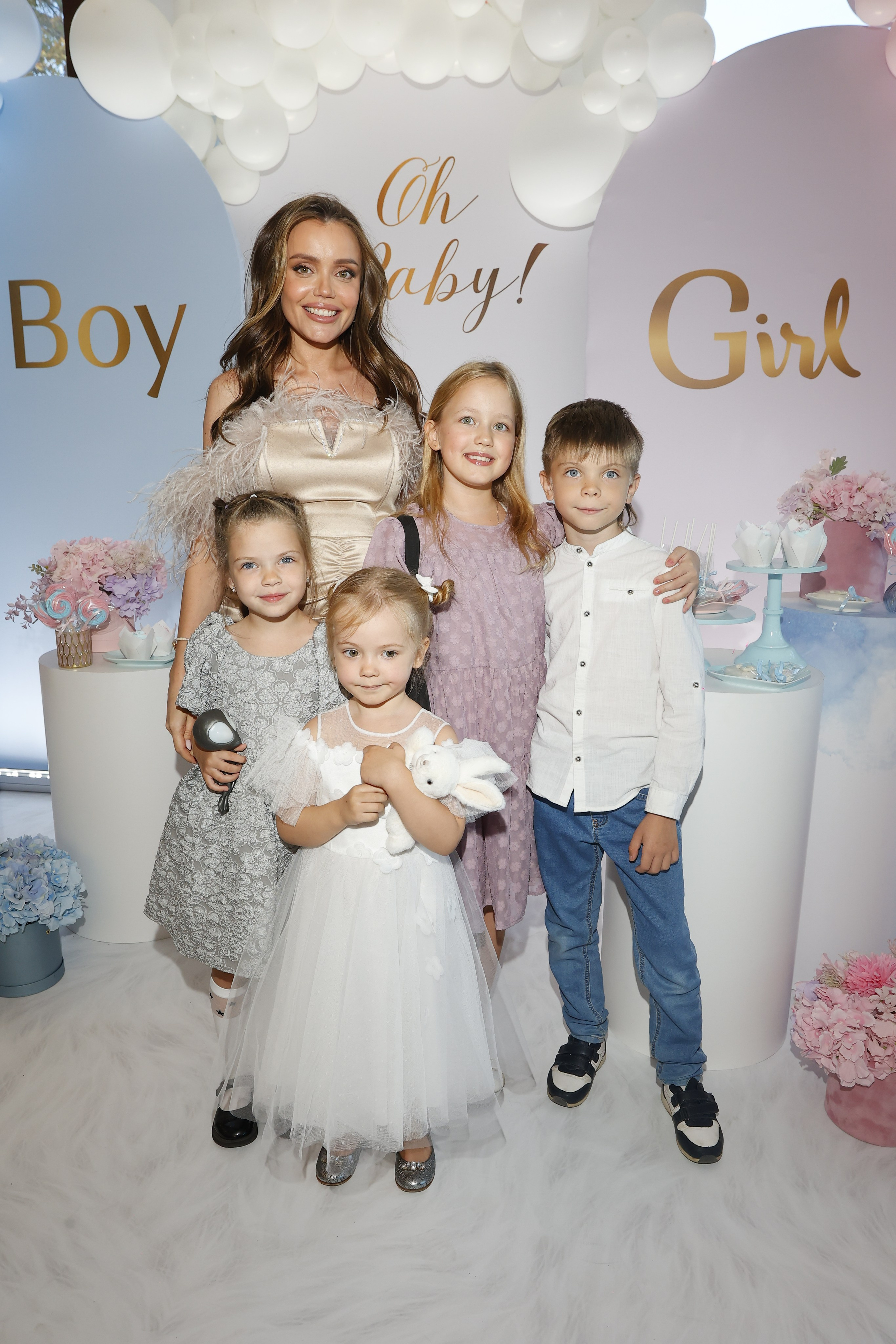 GENDER PARTY АССОЛЬ И ST. Nikolskayasecular