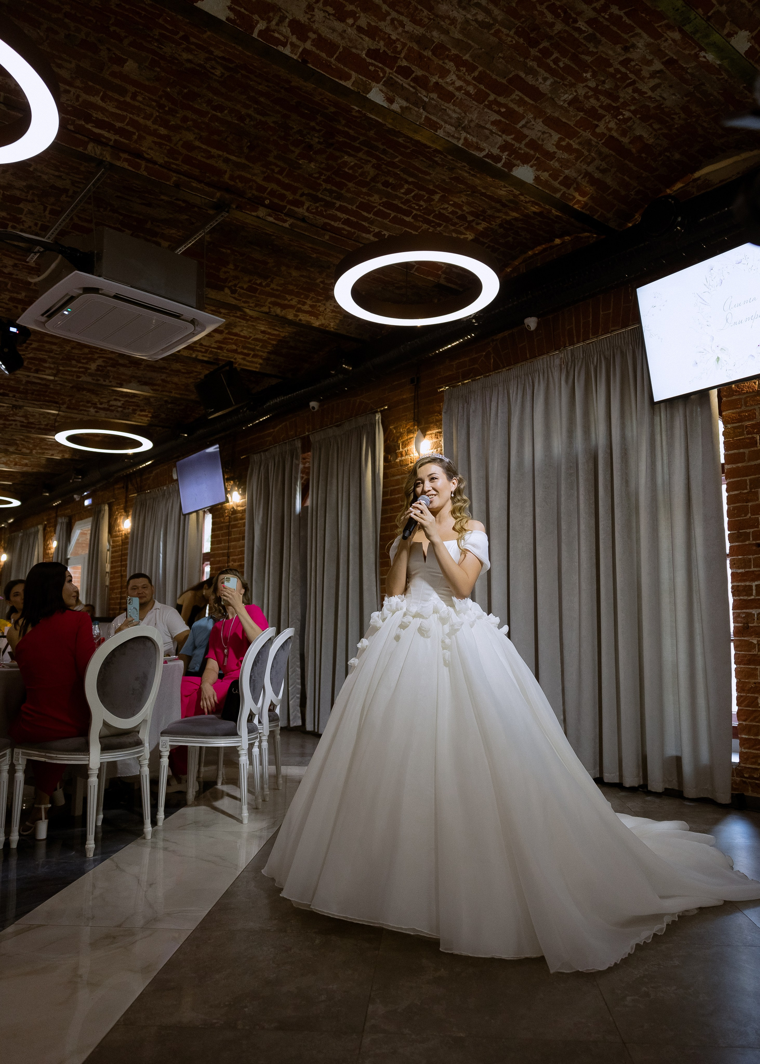 Дмитрий и Алита. Фотограф Эмиль Исякаев