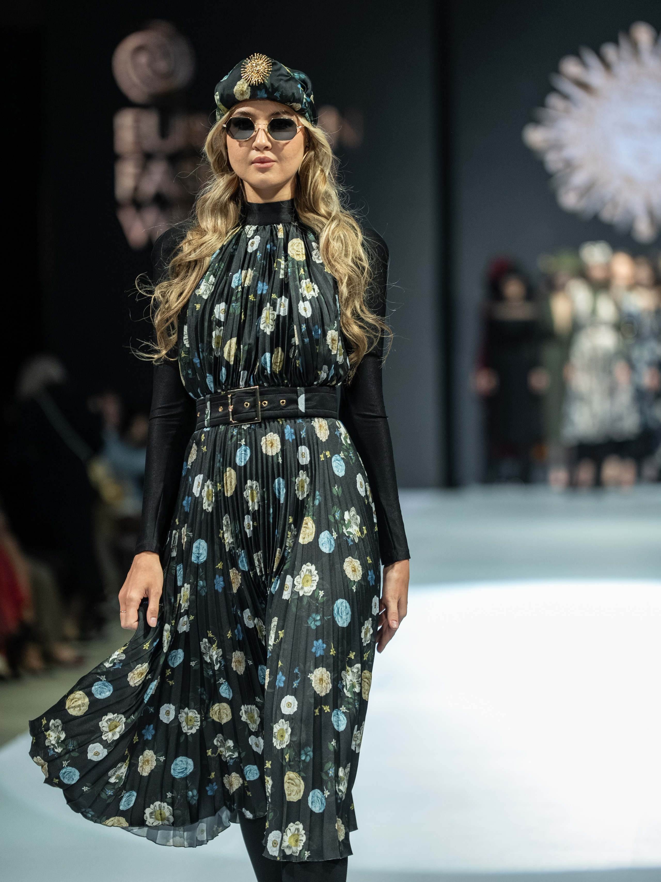 EURASIAN FASHION WEEK Sun Sergio. Сайт Алматинского НЮ АРТ, будуар и фэшн фотографа Дениса Карпенко