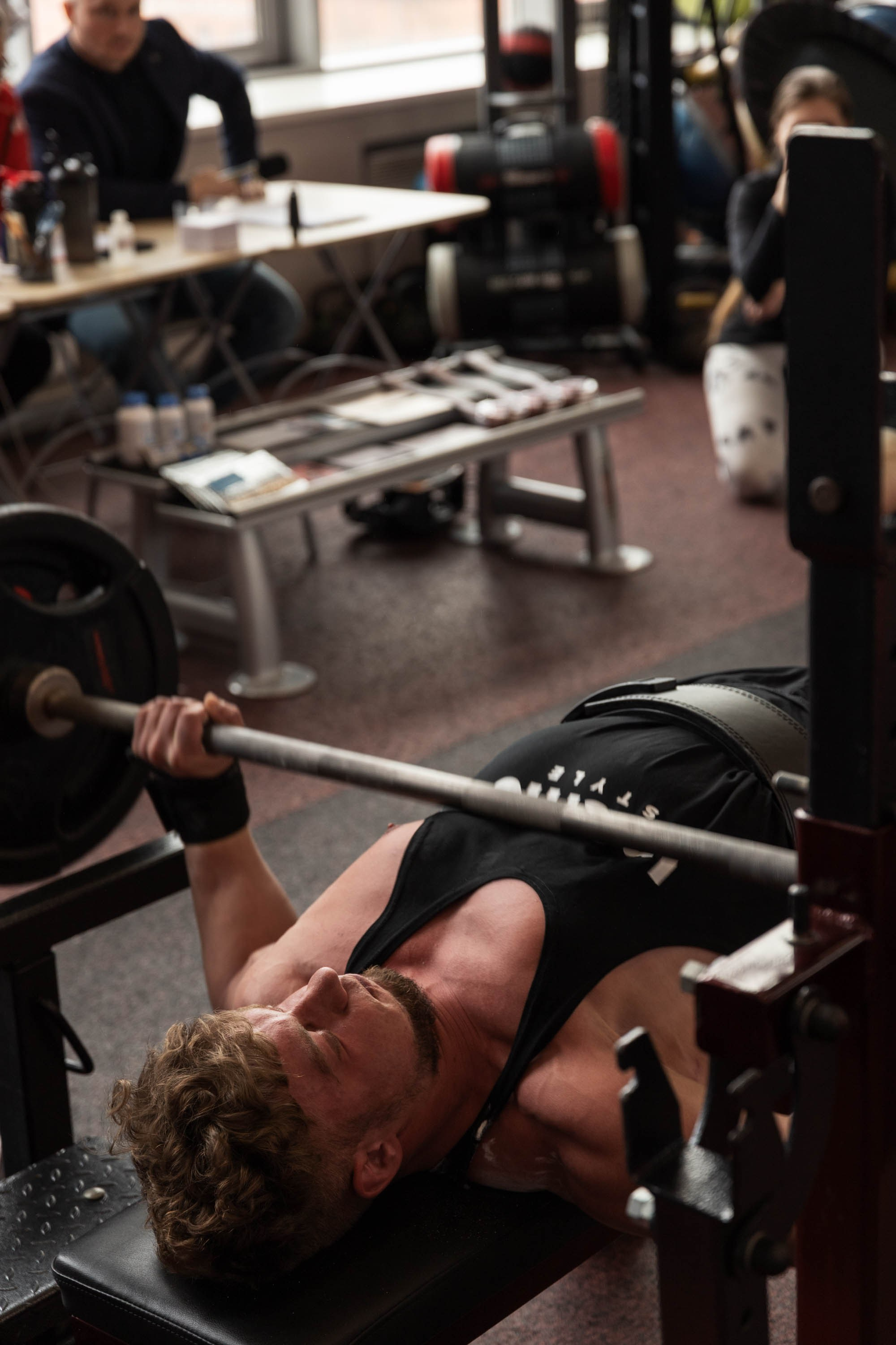 Народный жим. Геометрия Фитнеса. Свадебный и индивидуальный фотограф Владивосток