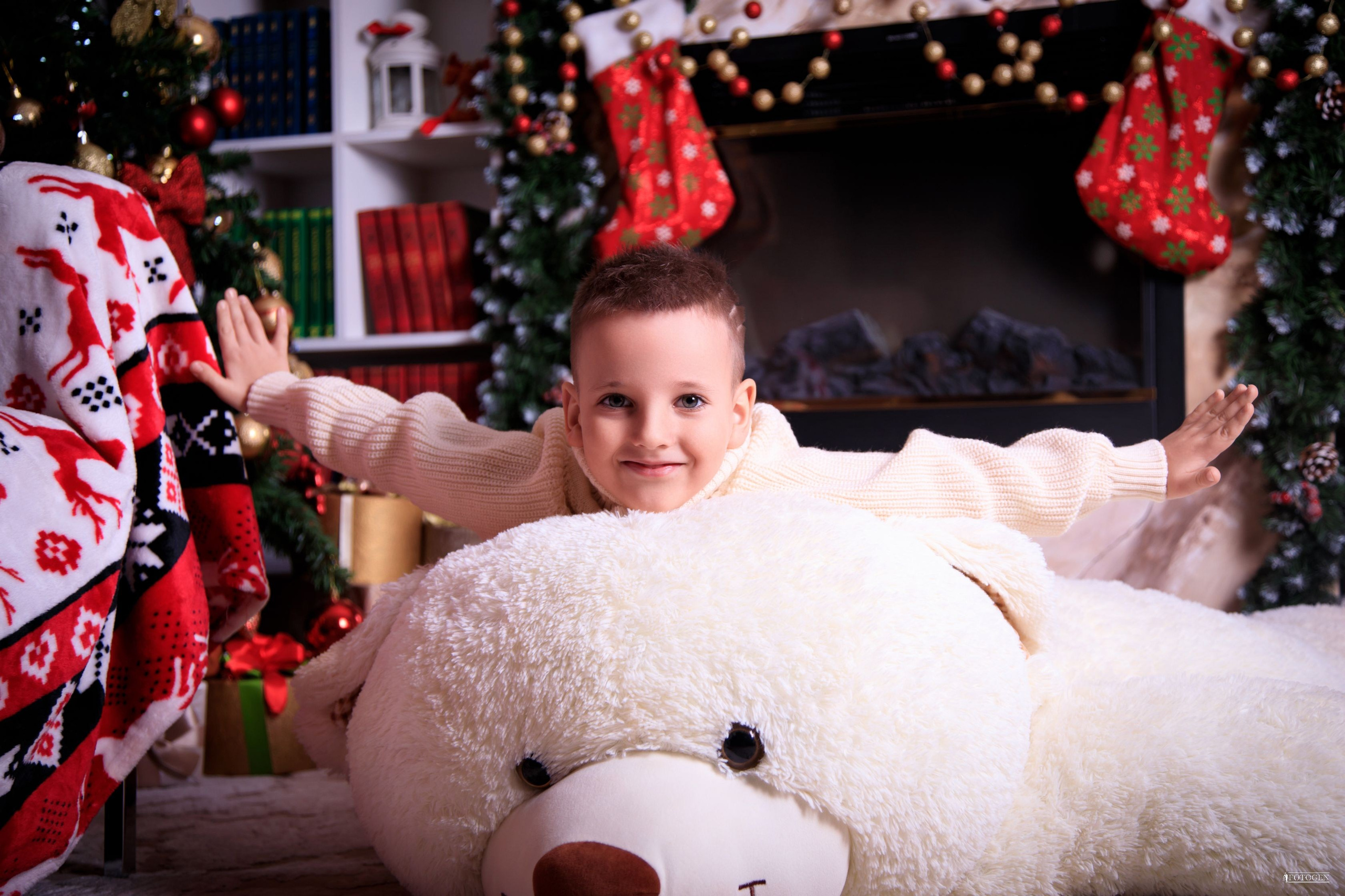 Фотосессия Мальчиков до 6 лет в Студии — Fotogen. Интерьерная фотостудия FOTOGEN г. Краснодар