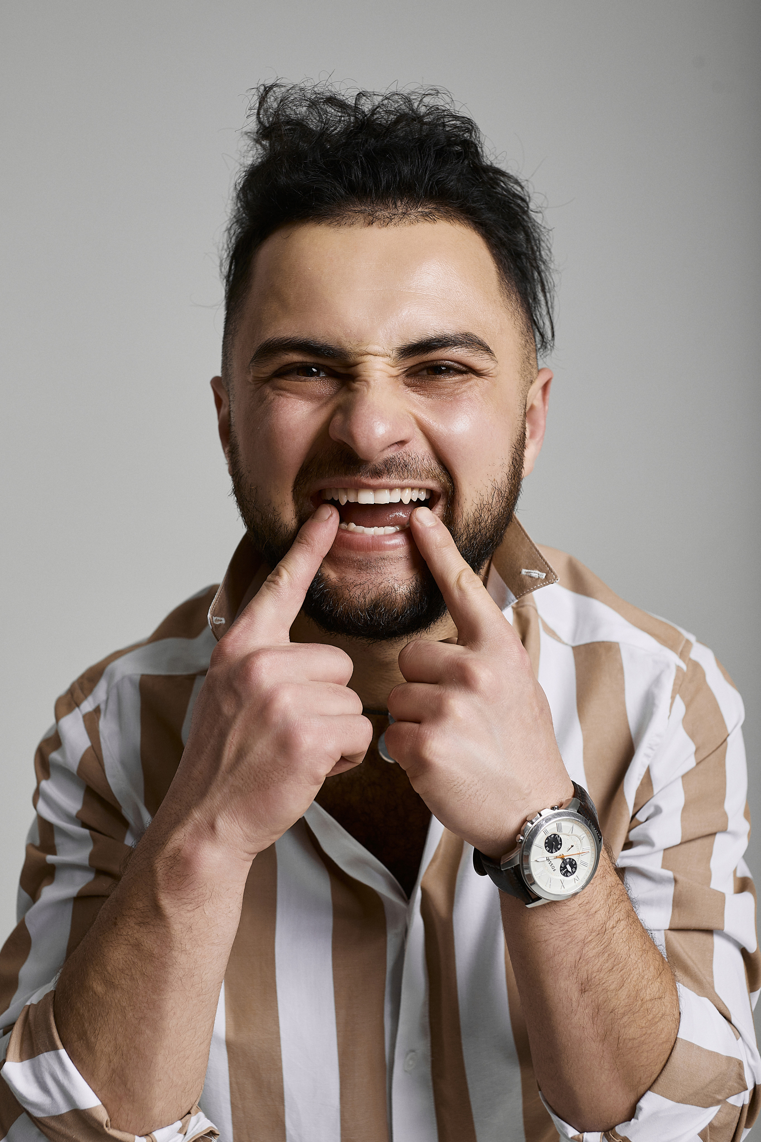 Ведущий Самсон Сахаров