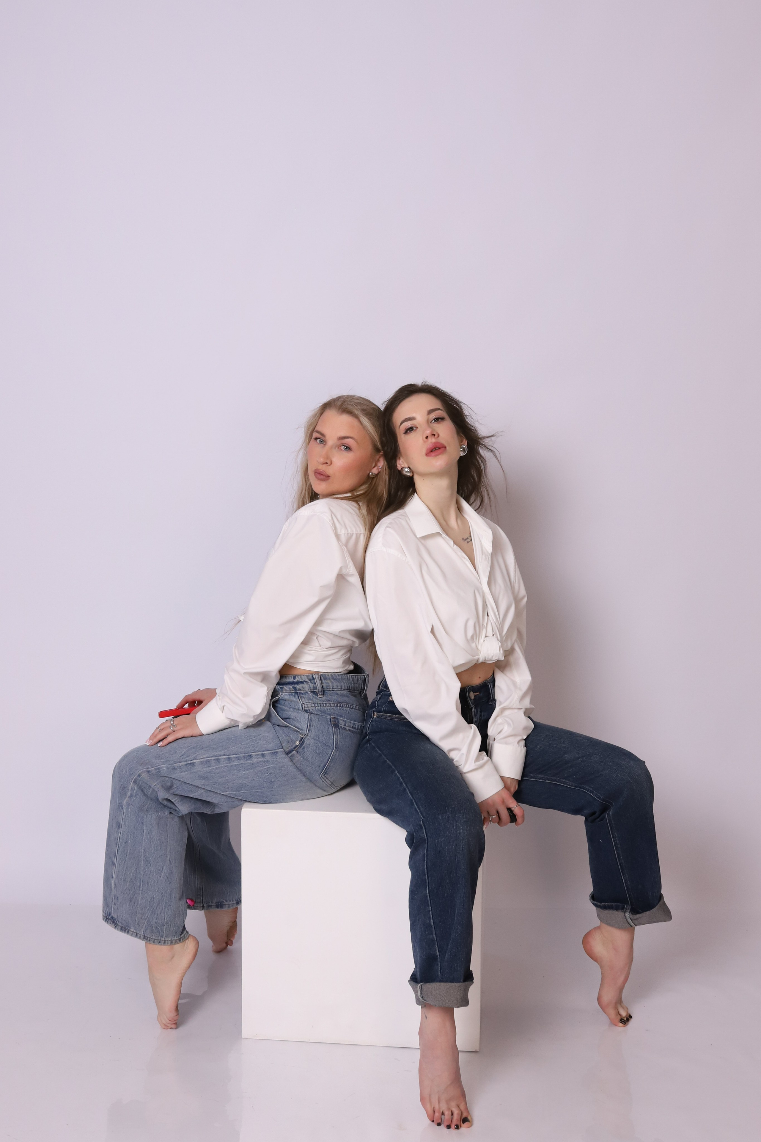 Друзья. Фотостудия без фотографа в Санкт-Петербурге (Сделай свой автопортрет)