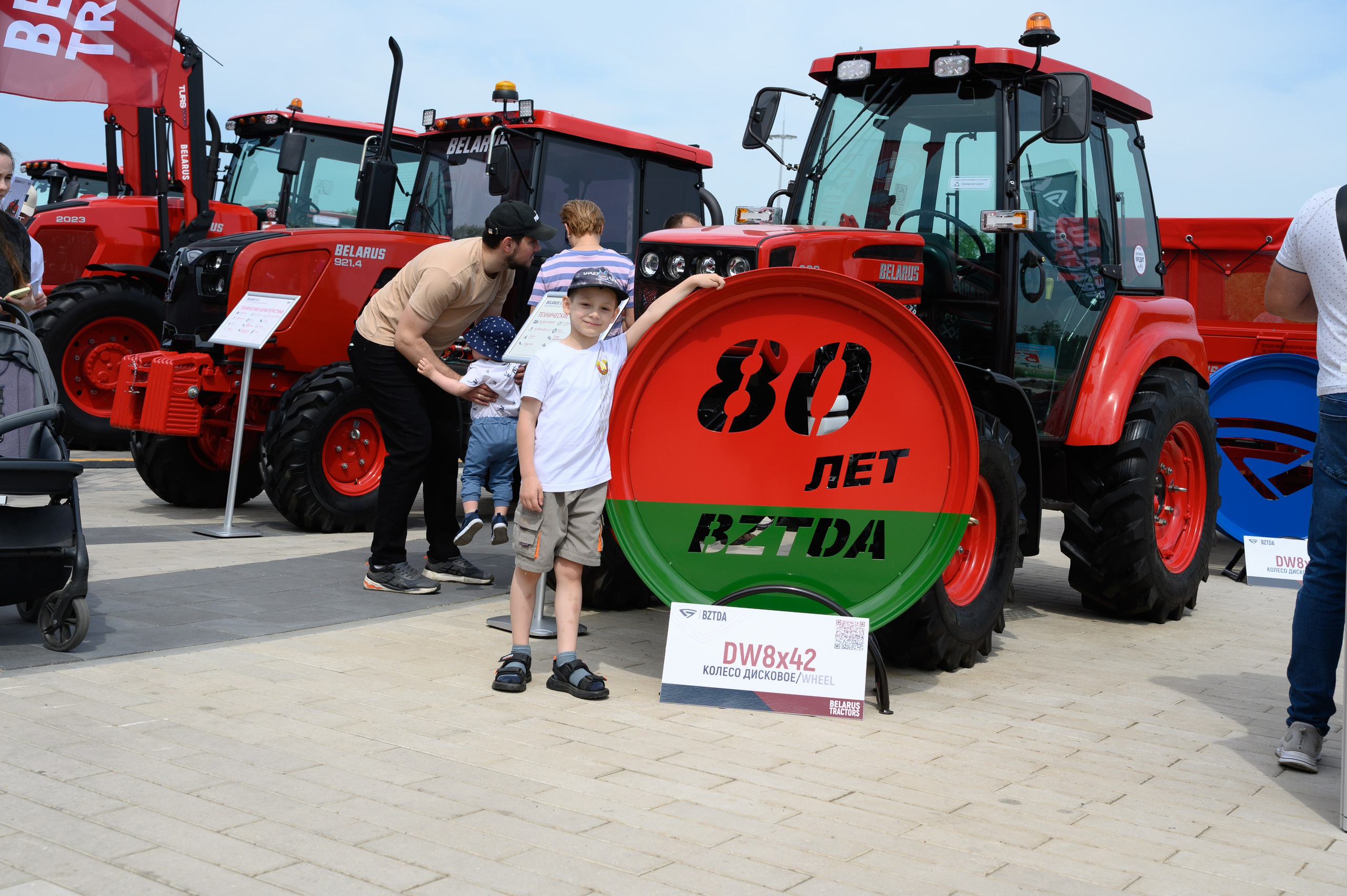 Агровыставка. Фотоуслуги, услуги фотографа, фотографирование важных событий