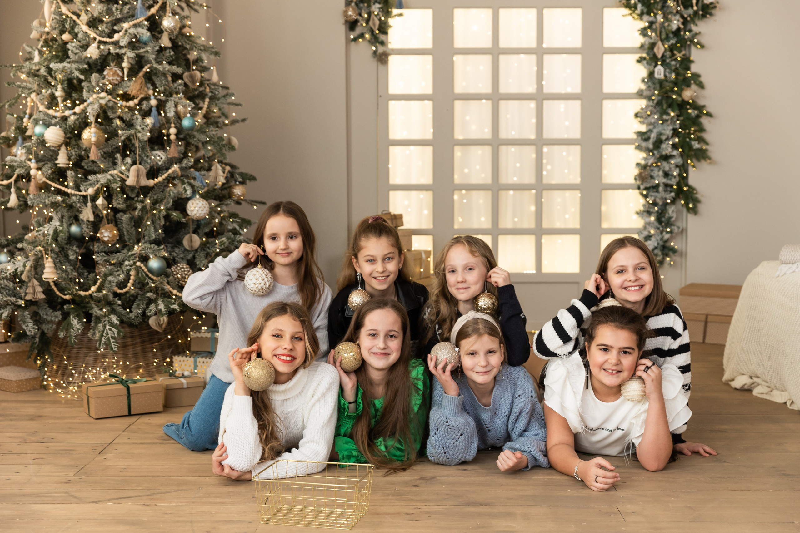 Новогодняя фотосессия в студии 4 класс. Семейный, детский, школьный фотограф в Благовещенске Яна Белоусова