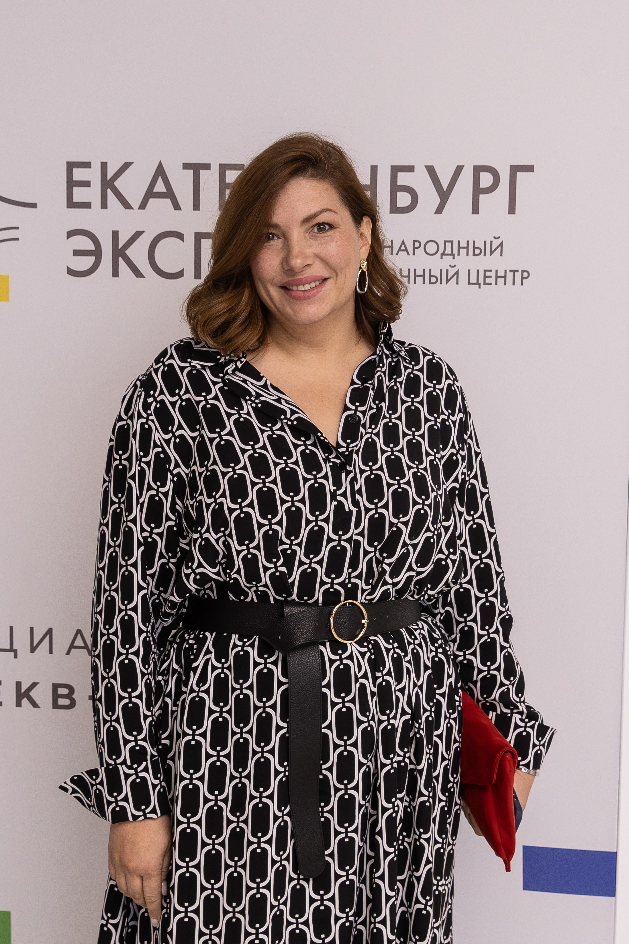 Фото и видео бизнес-проектов. Свадебный, семейный видеограф и фотограф в Екатеринбурге Николай Рыков