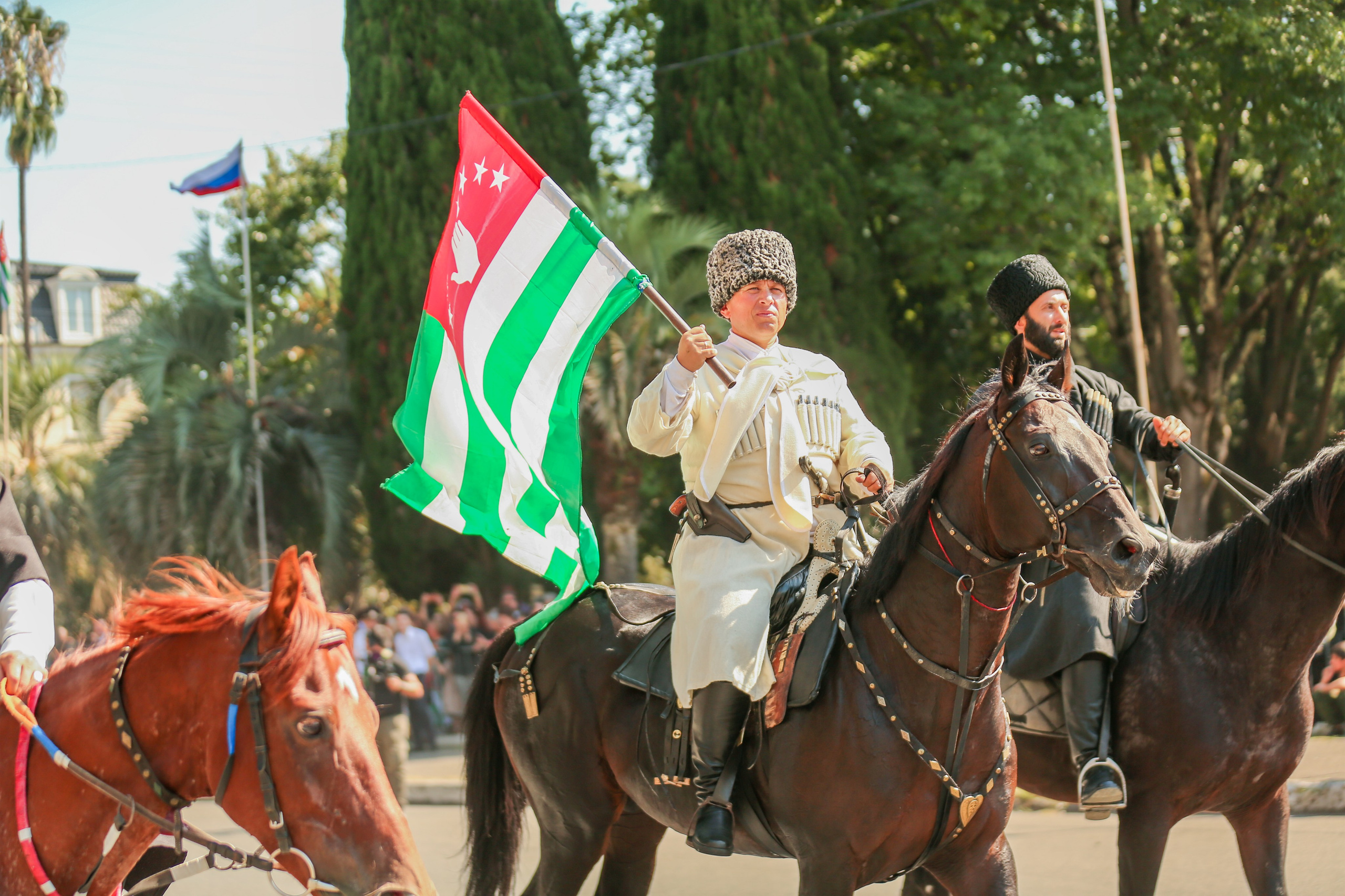 30-летие Дня Победы и Независимости Абхазии. Свадебный и семейный фотограф в Абхазии Эля Цишба