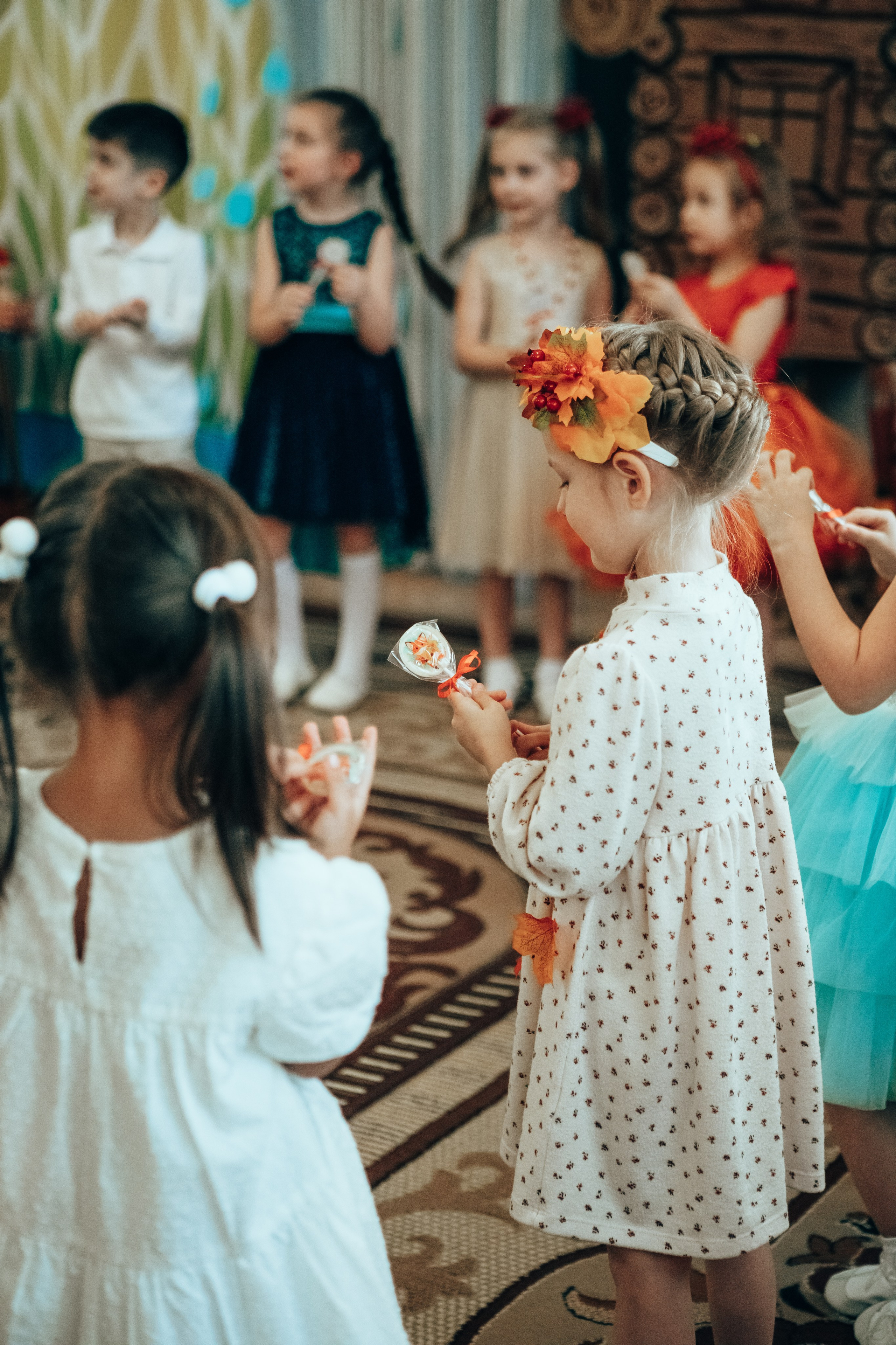 Утренник «Праздник осени». Семейный и детский фотограф в г. Новосибирске Макеева Анастасия