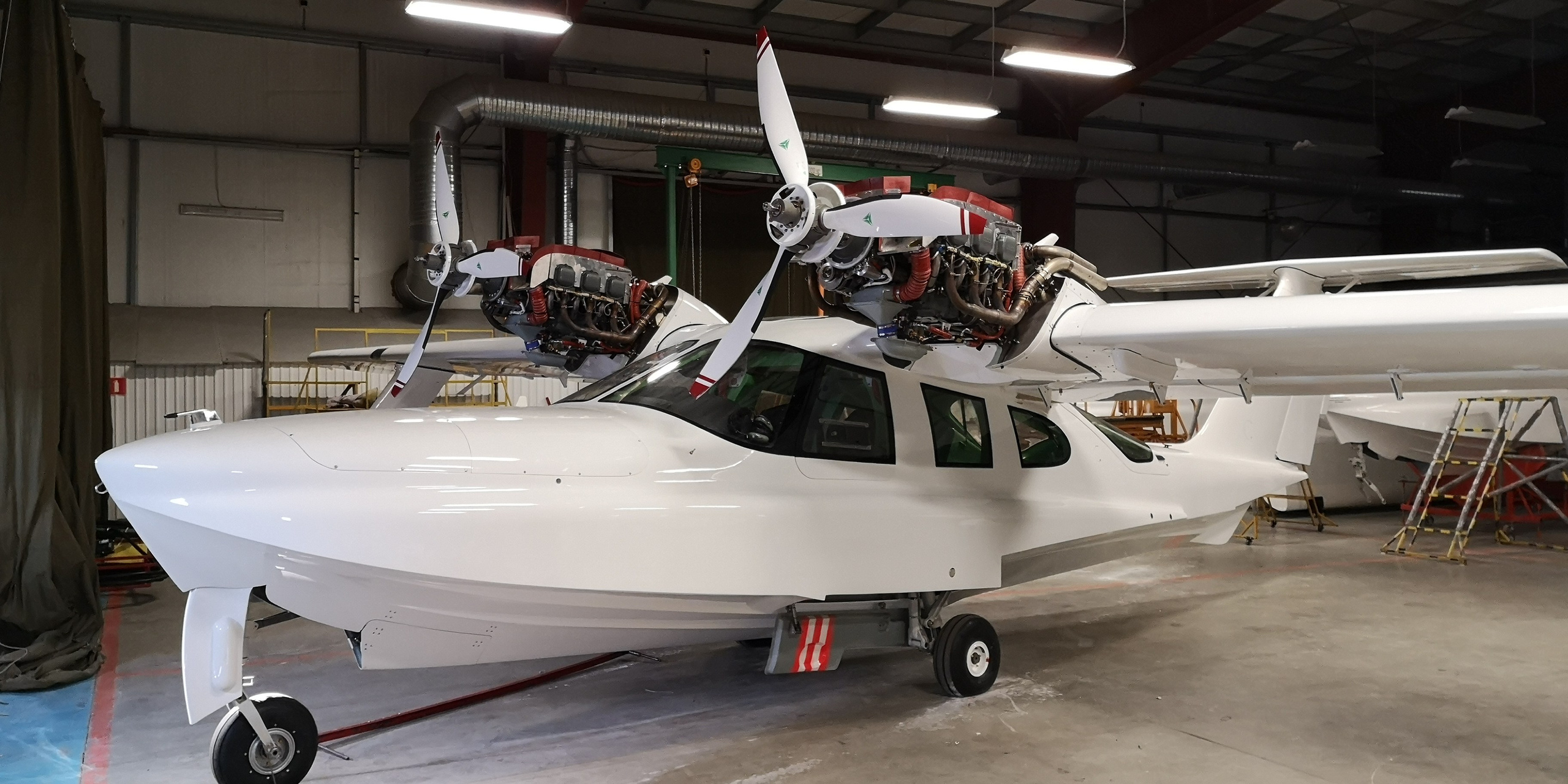 Каспийское море (наука на Ла-8) (2021 г.). Фотоальбом показывающий увлекательный мир авиации и мир медведей Андрея Иванова