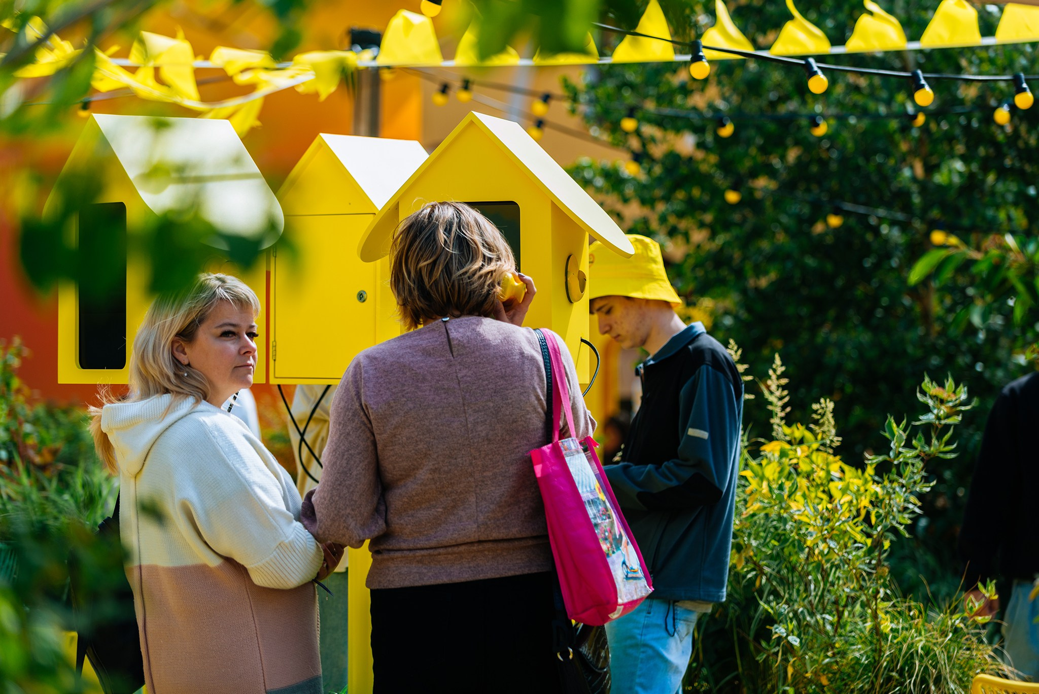 Т-Двор. День науки и образования. Июнь 25. Репортажный фотограф в Санкт-Петербурге Анастасия Клёпова