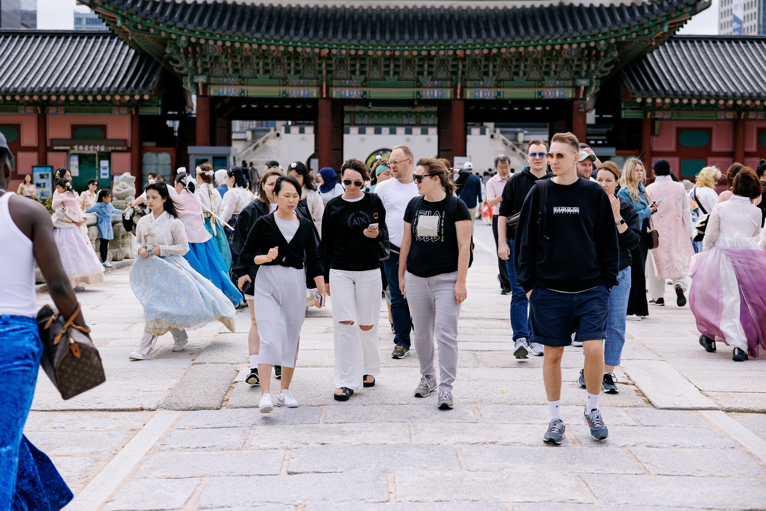 LEADS SEOUL. Репортажный фотограф Саша Матвеев