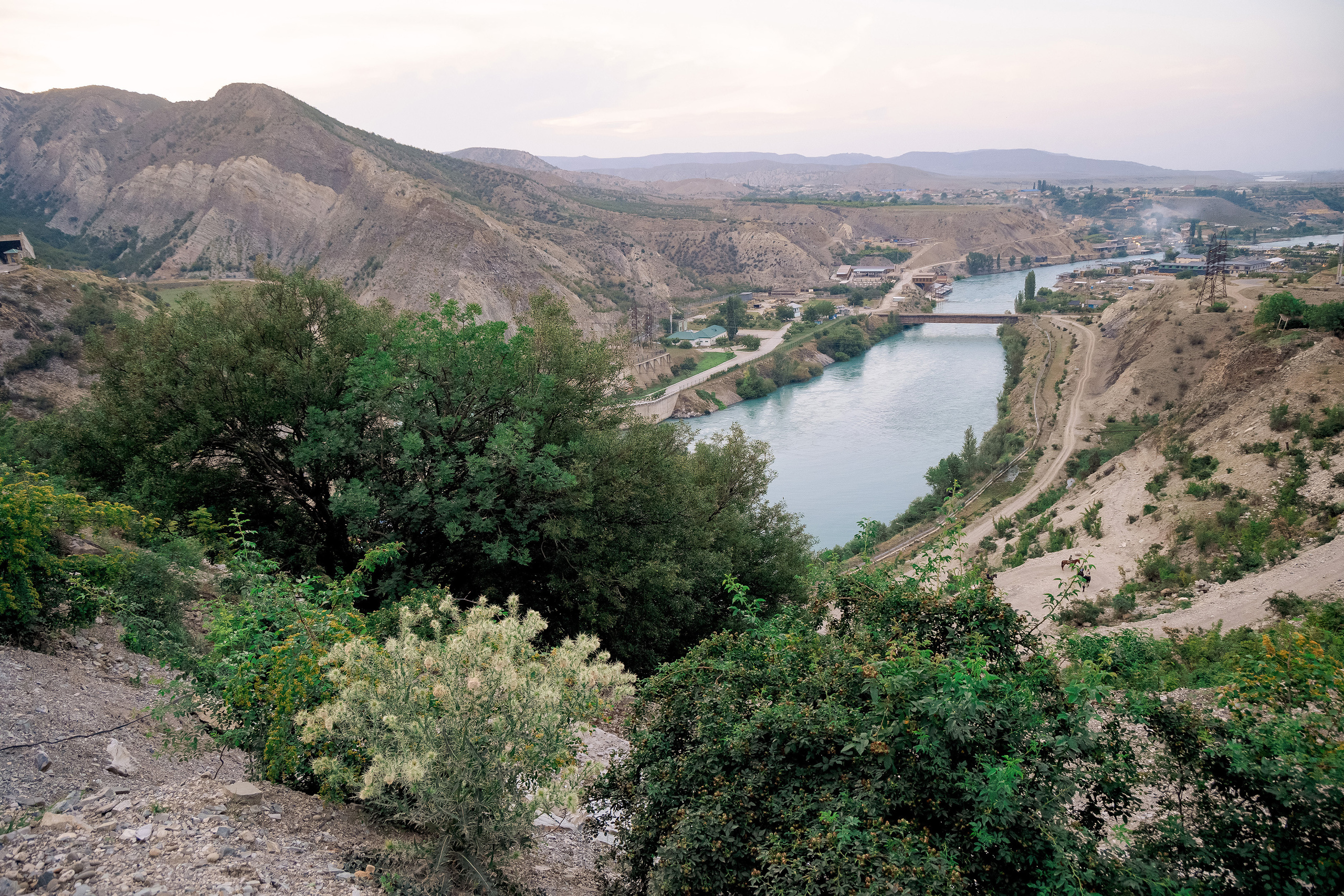 Выездное фотосопровождение туристов. Свадебный и семейный фотограф в Каспийске Алёна Нурмагомедова