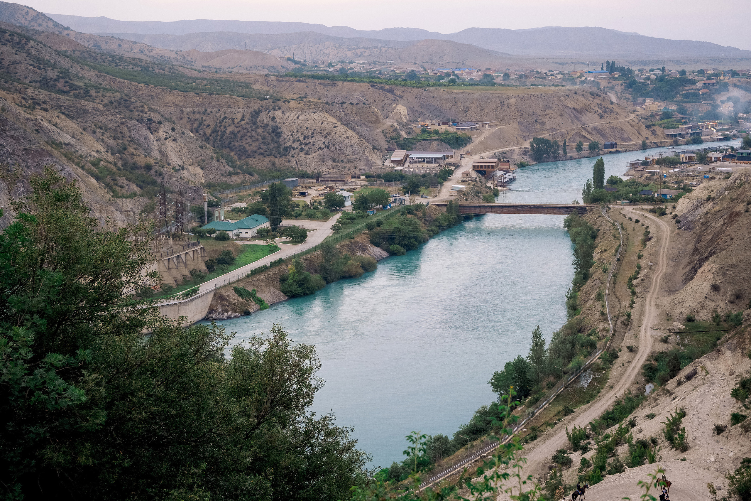 Выездное фотосопровождение туристов. Свадебный и семейный фотограф в Каспийске Алёна Нурмагомедова