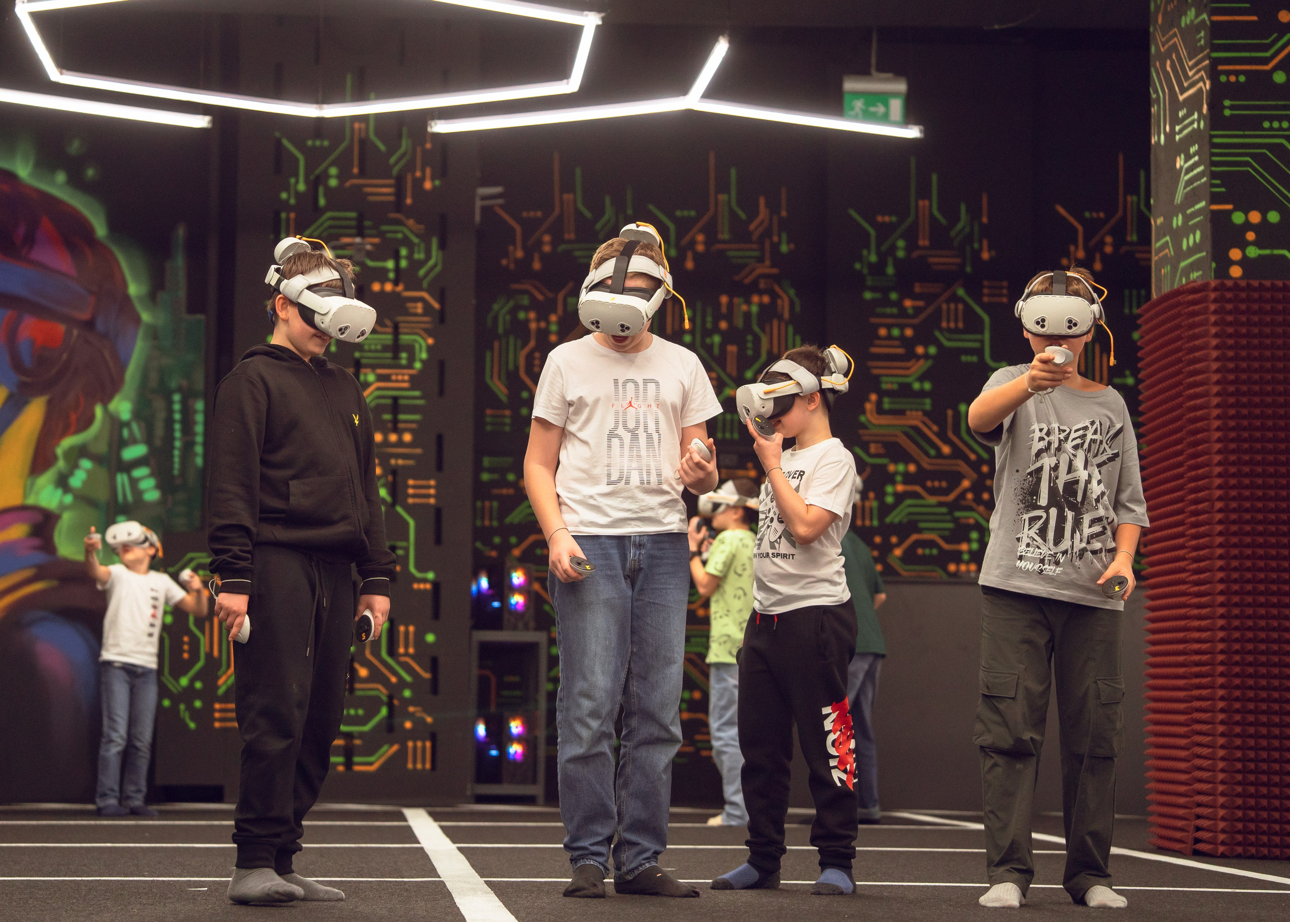 VR «Нереальность». Крамер Юлиана детский и семейный фотограф