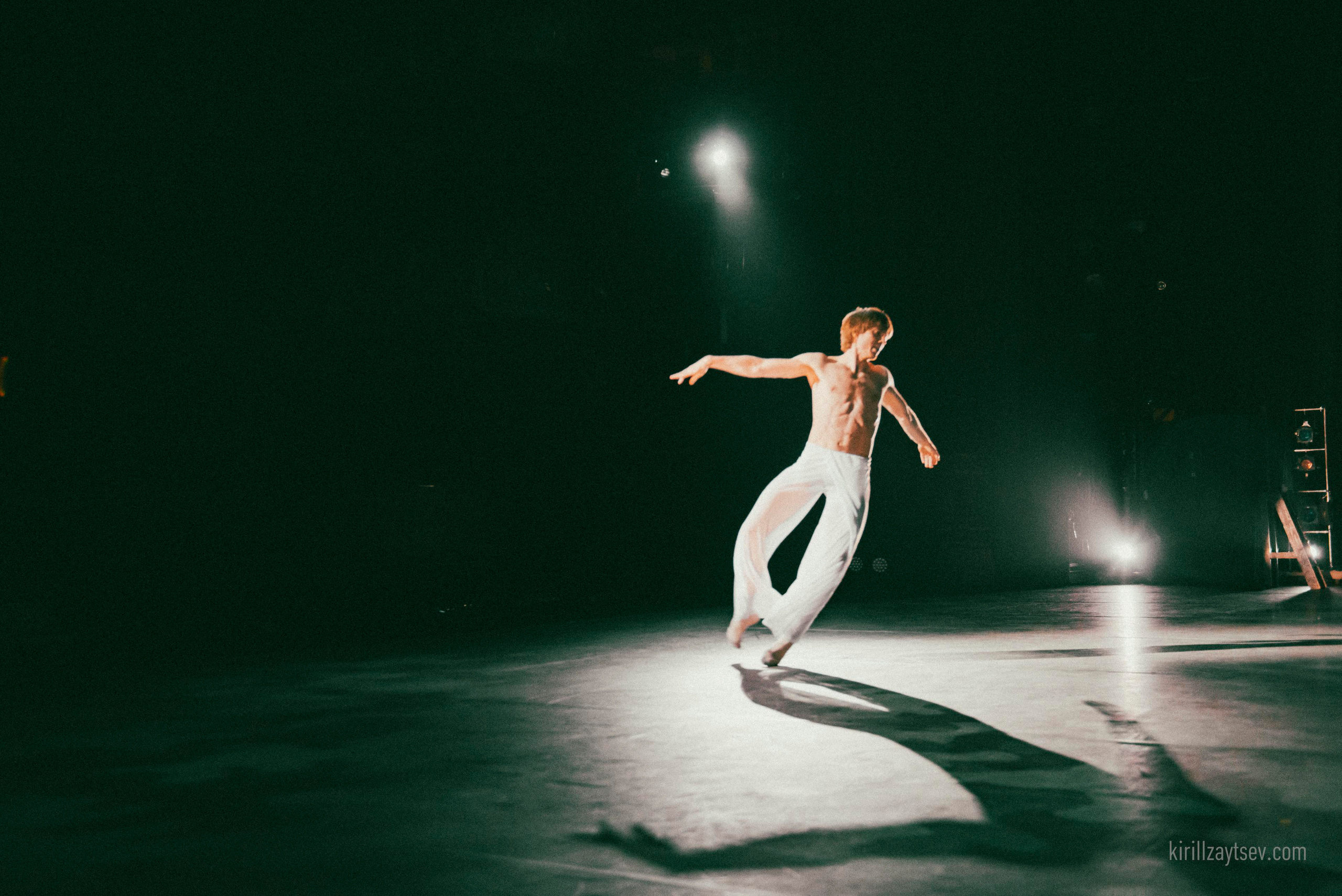 Танец. Профессиональный фотограф Кирилл Зайцев