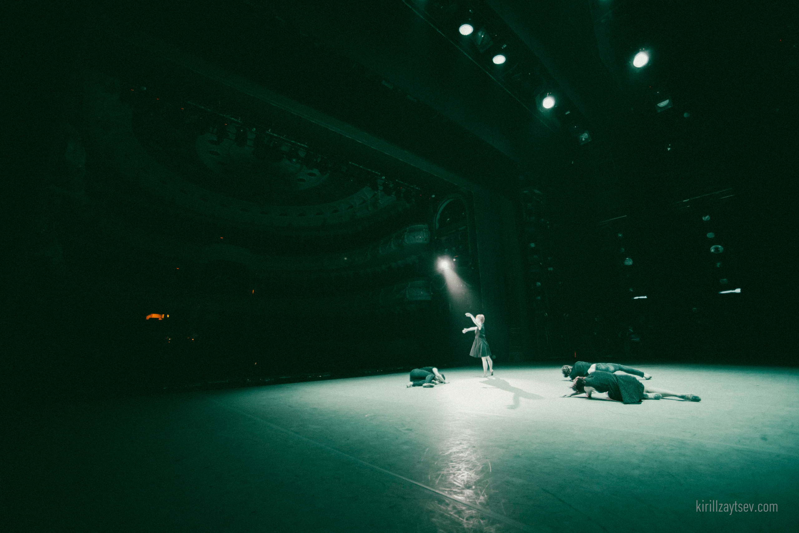 Танец. Профессиональный фотограф Кирилл Зайцев