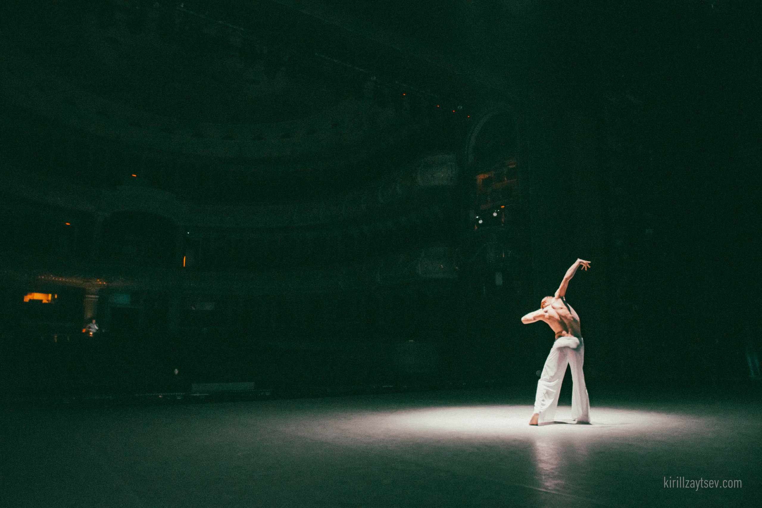Танец. Профессиональный фотограф Кирилл Зайцев