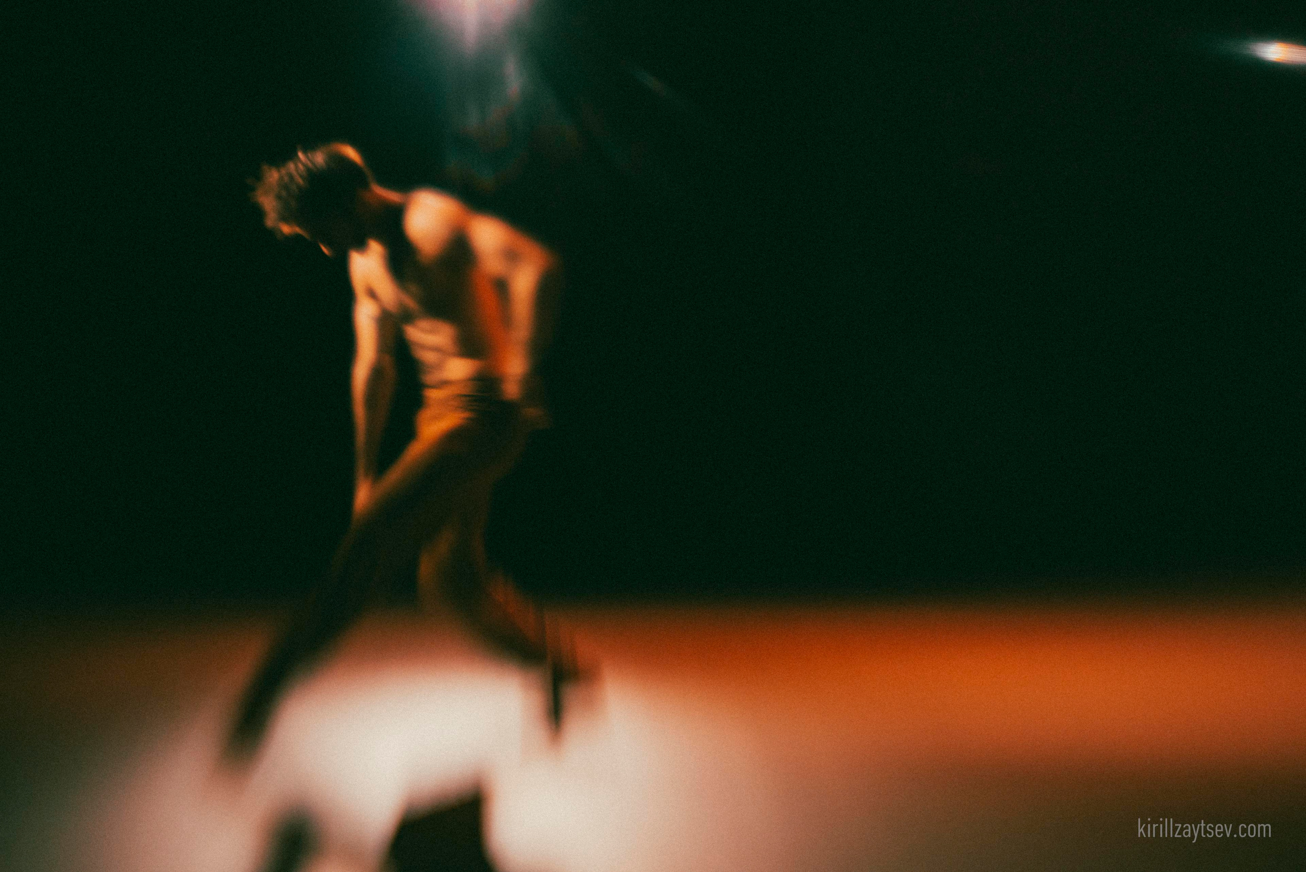 Танец. Профессиональный фотограф Кирилл Зайцев