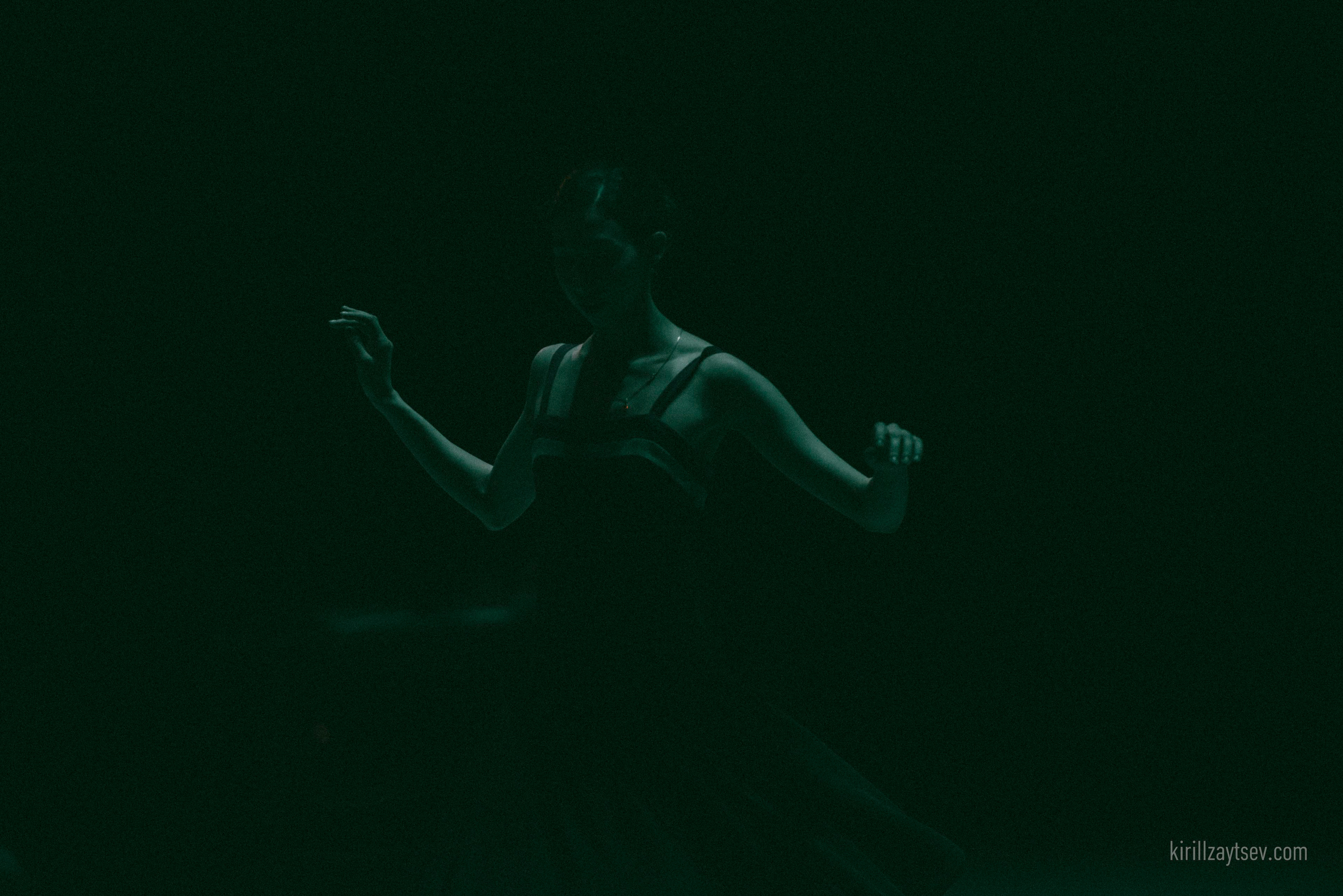 Танец. Профессиональный фотограф Кирилл Зайцев