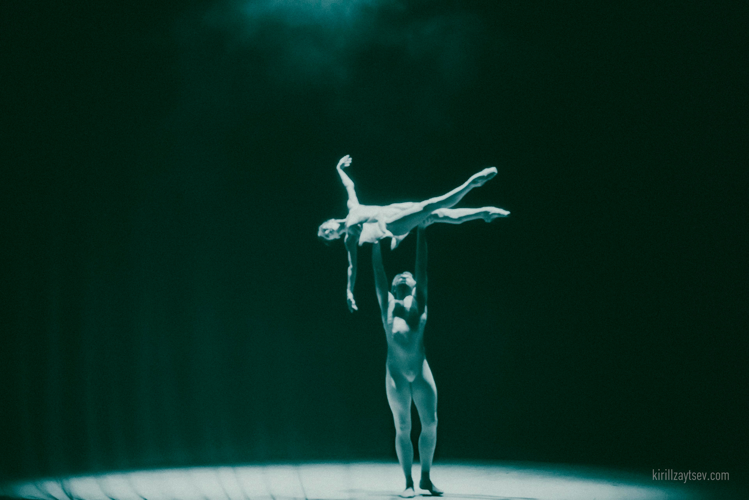 Танец. Профессиональный фотограф Кирилл Зайцев