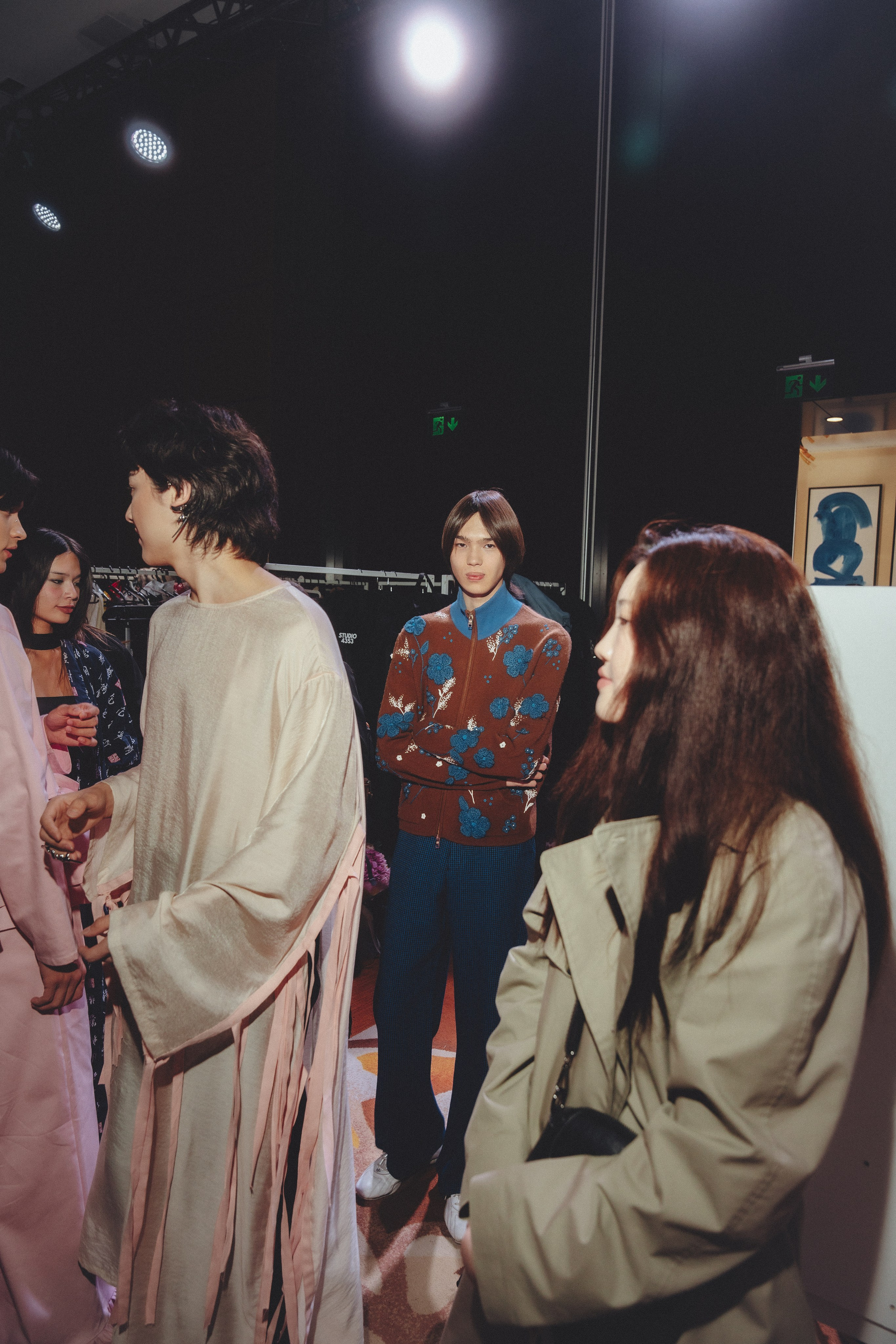 VISA FASHION WEEK ALMATY SS26 / BACKSTAGE ZONE