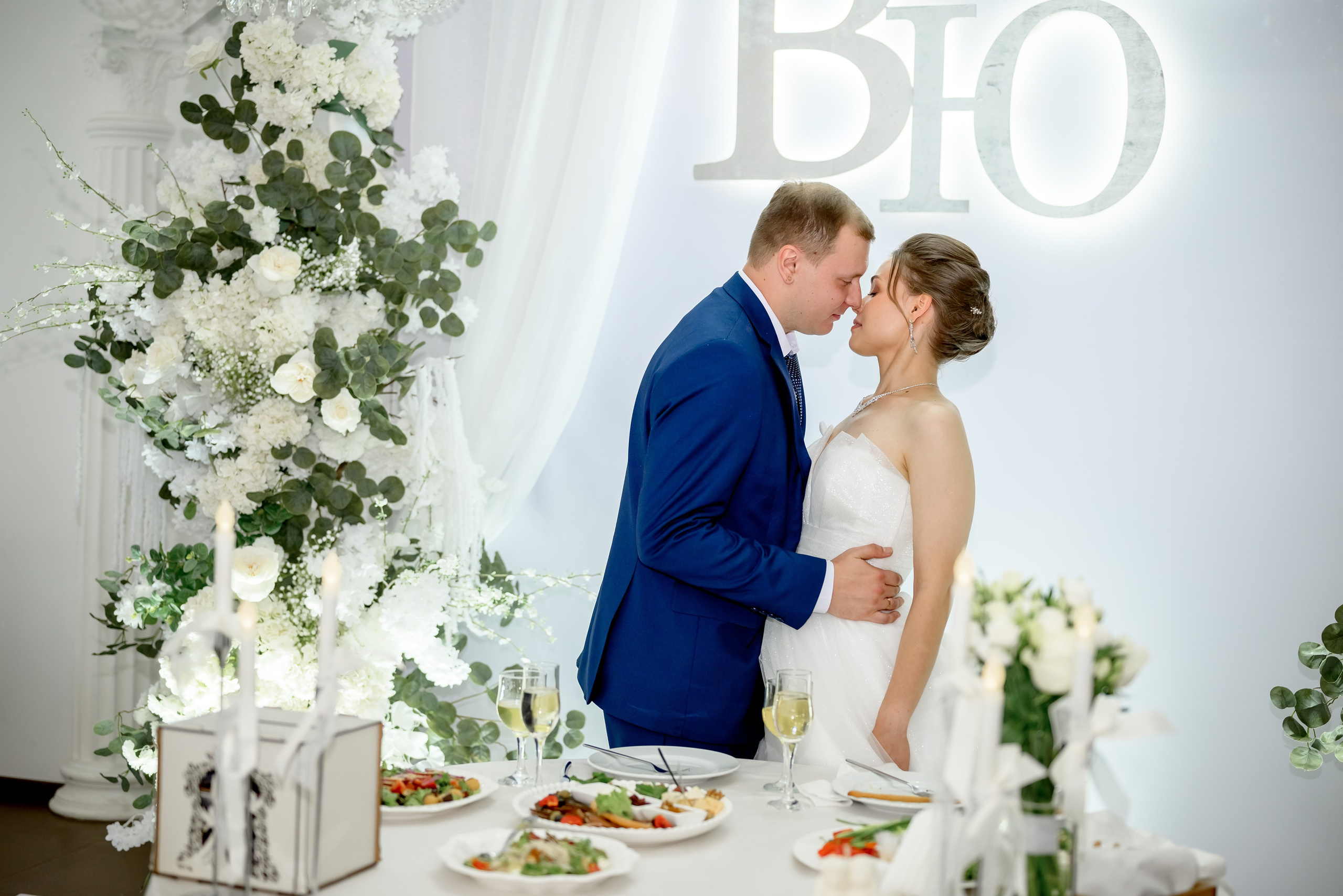 Банкетная часть. Юлия Басня семейный и свадебный фотограф в Донецке