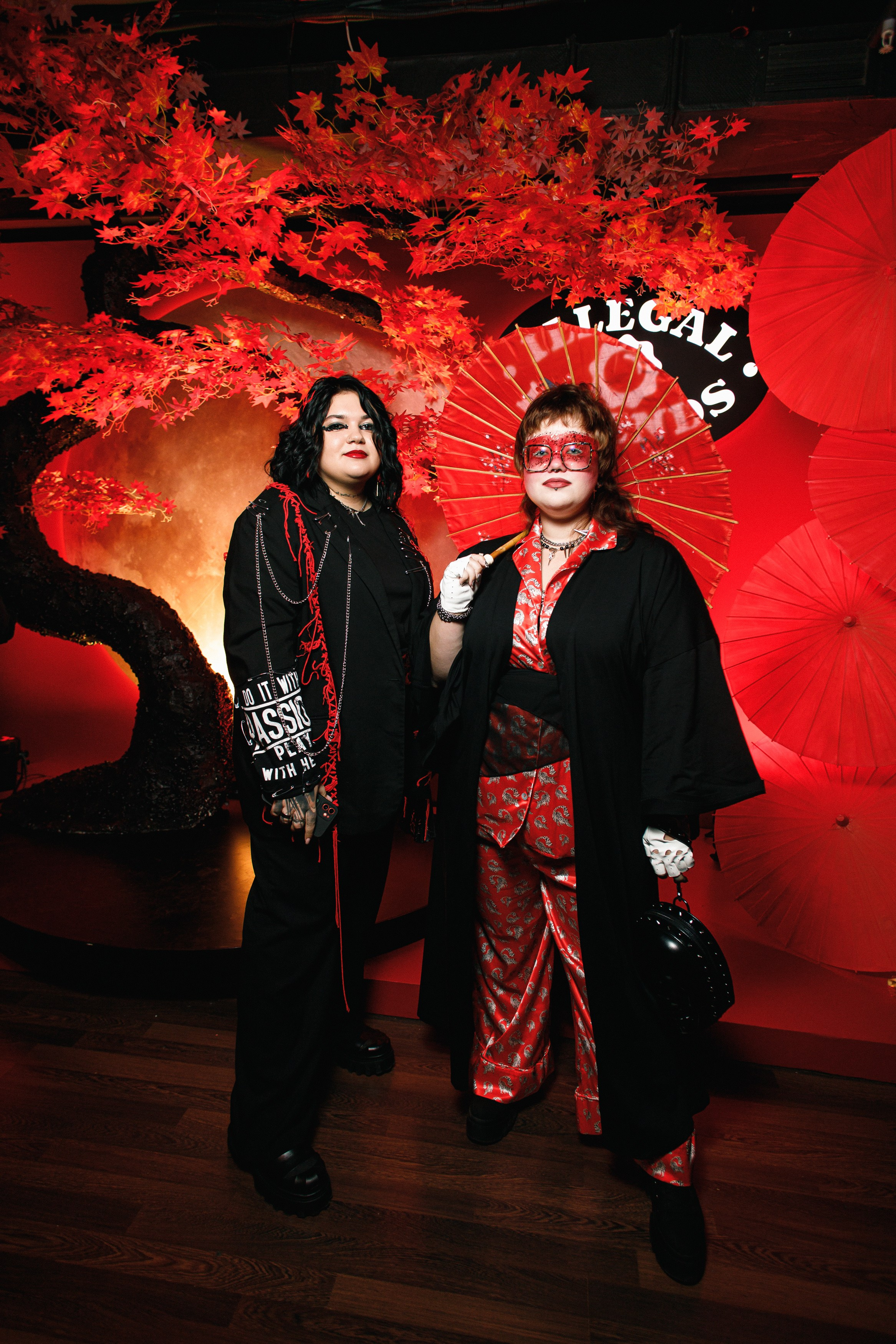 ILLEGAL FRIENDS | ASIA. СВОИ. ФОТООТЧЕТЫ-СОБЫТИЯ-МЕСТА