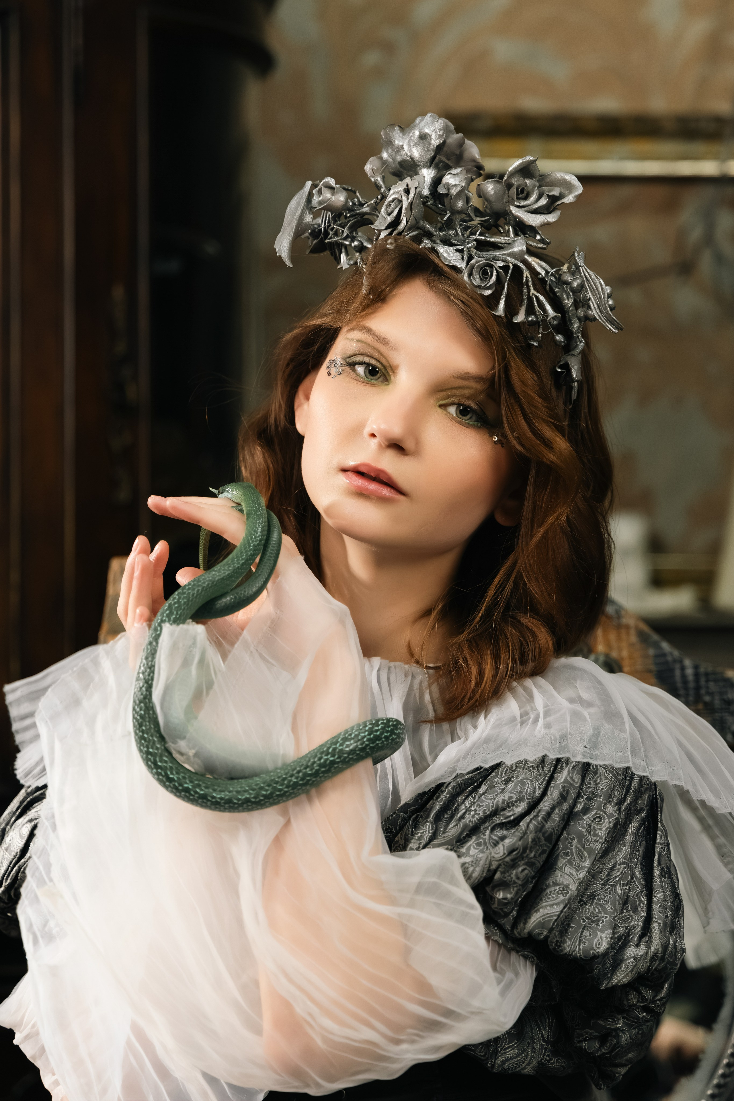 «World Fashion Magazine» фотосъёмка для журнала. Photomantis