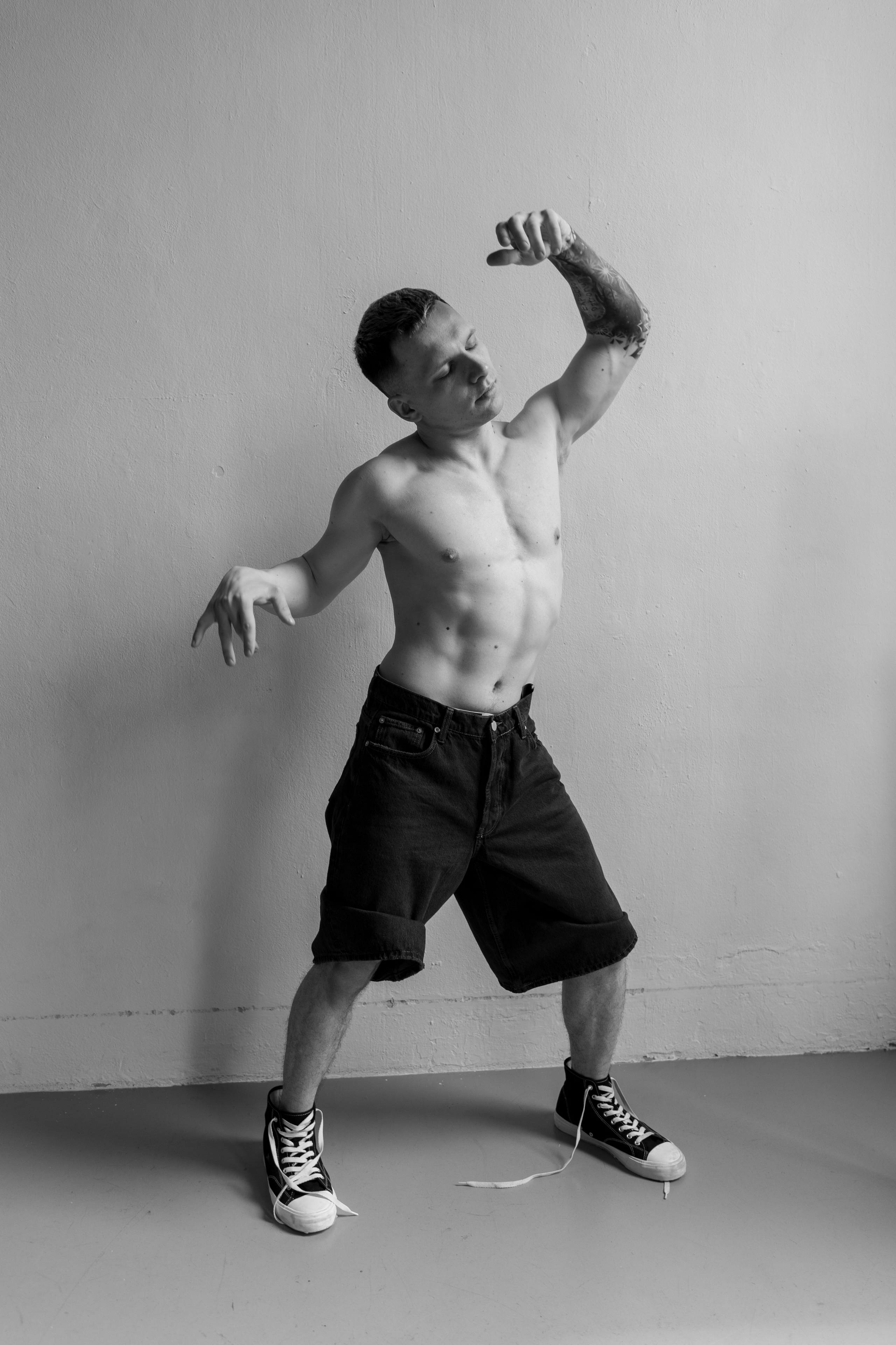 Мужская съёмка в студии. Фотограф Елизавета Потешкина