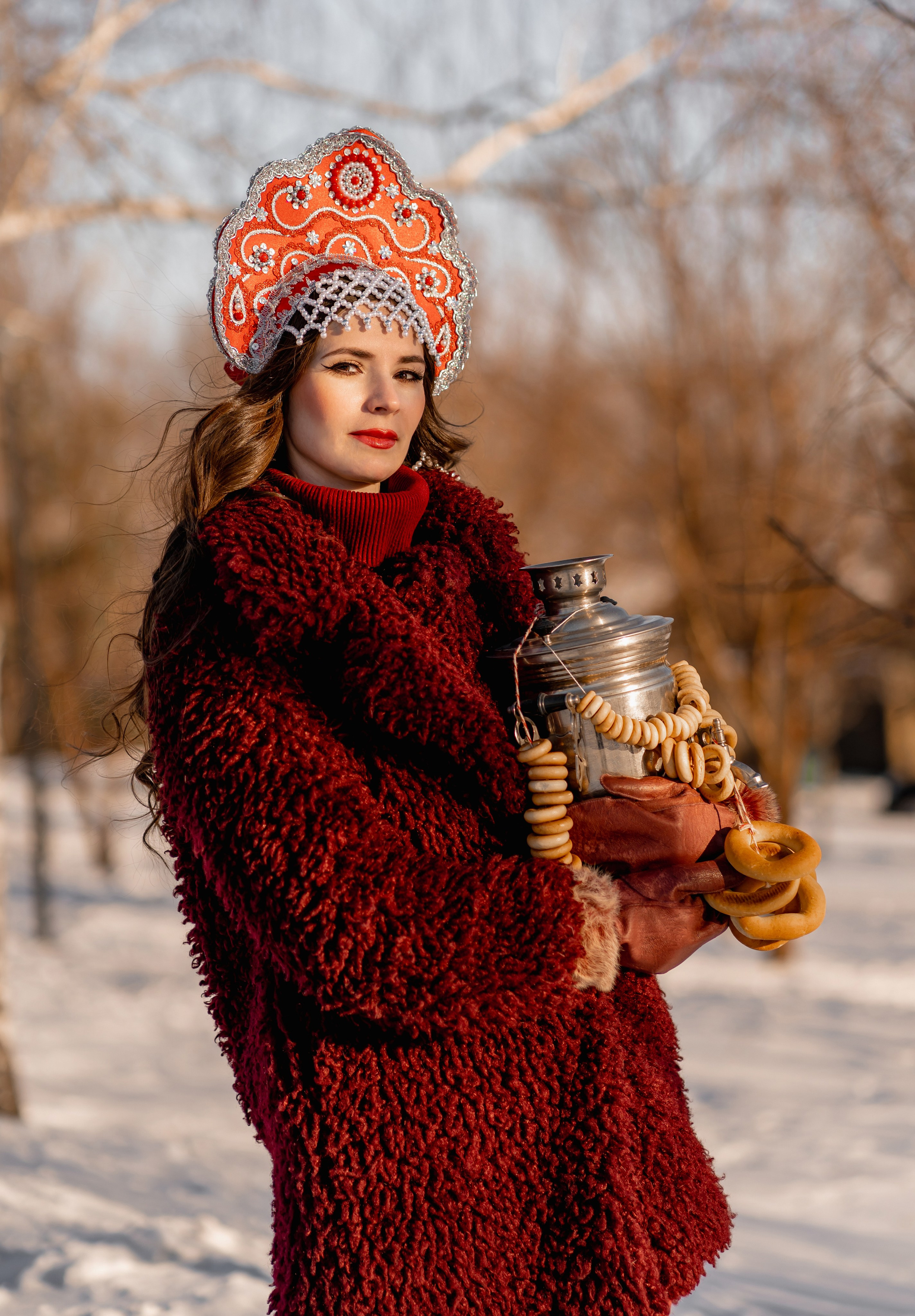 Зимняя фотосессия в русском стиле. Фотограф Ким Наталья в Красноярске