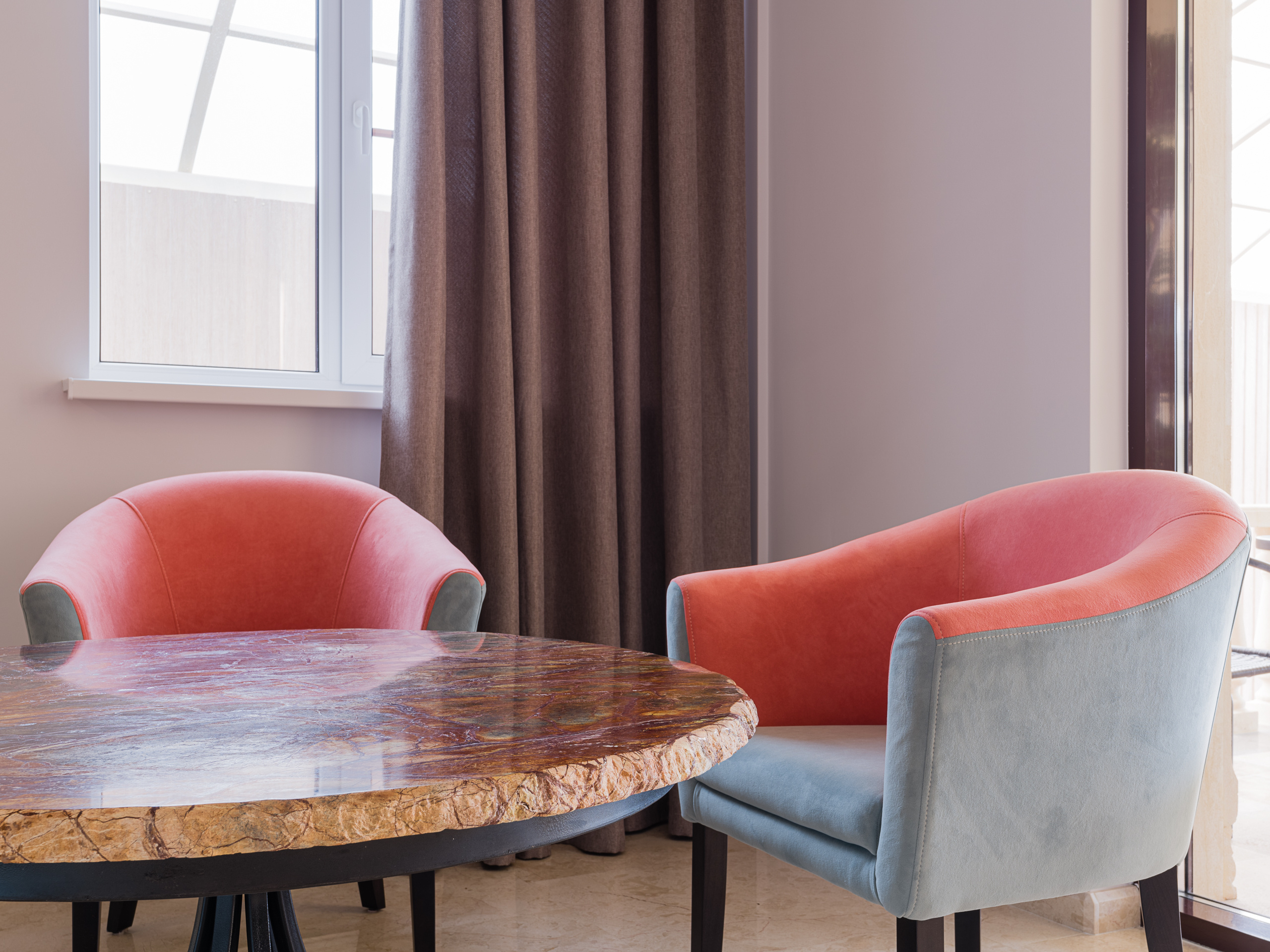 Отель «Henrik» - Краснодар, Чкалова, 132 - фото 8 - интерьер ресепшен